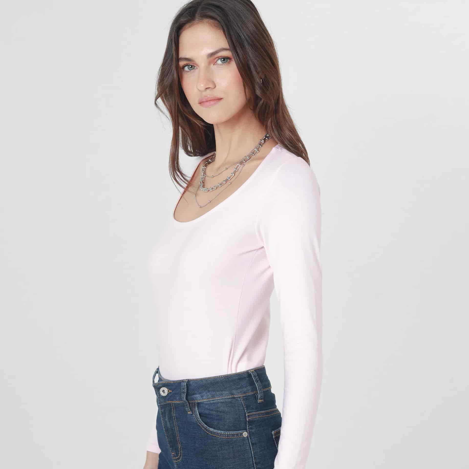 Camiseta Cuello U Manga Larga - miniatura 1