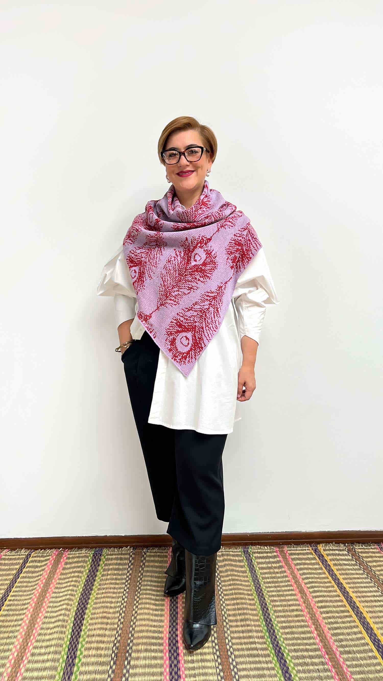 Poncho Plumas - lila y rojo - miniatura 1