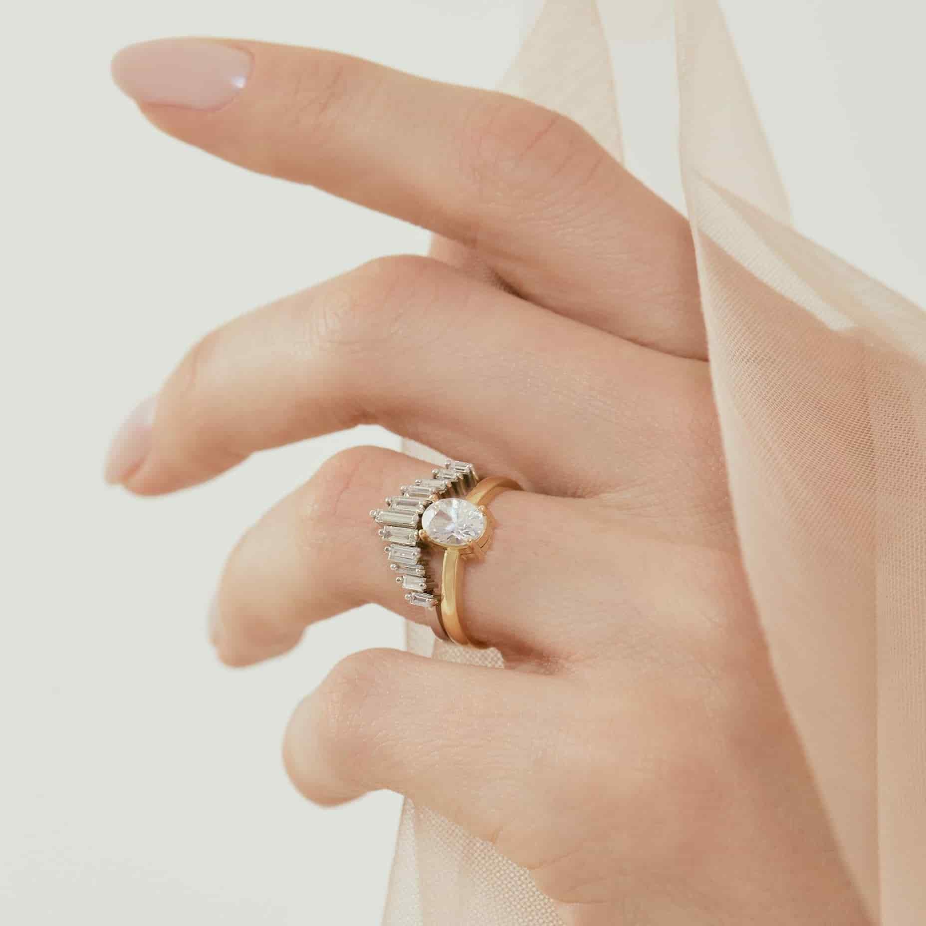 Anillo Oval Engagement Ring - miniatura 10