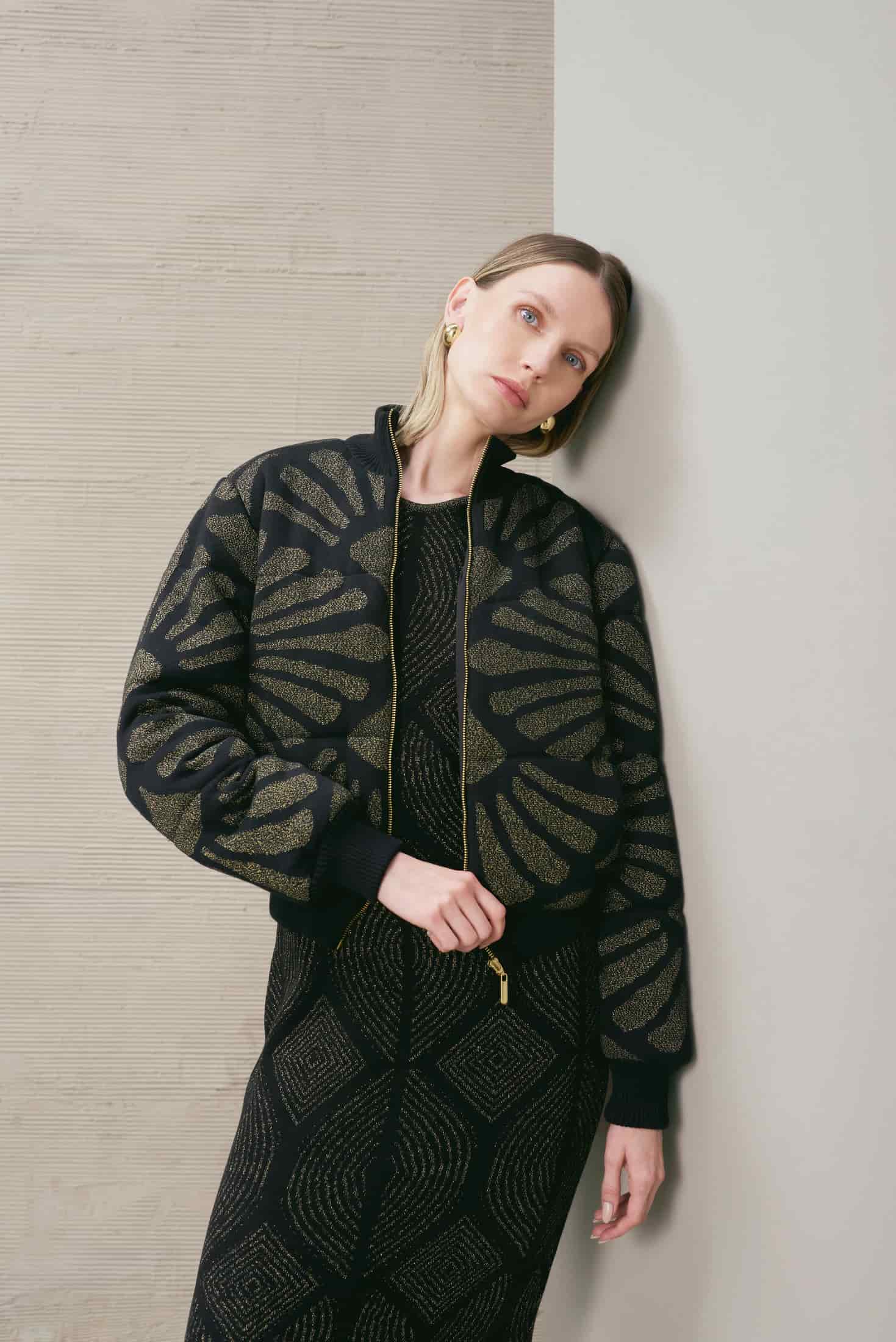 Bomber Jacket Venus Negro-Dorado - miniatura 2