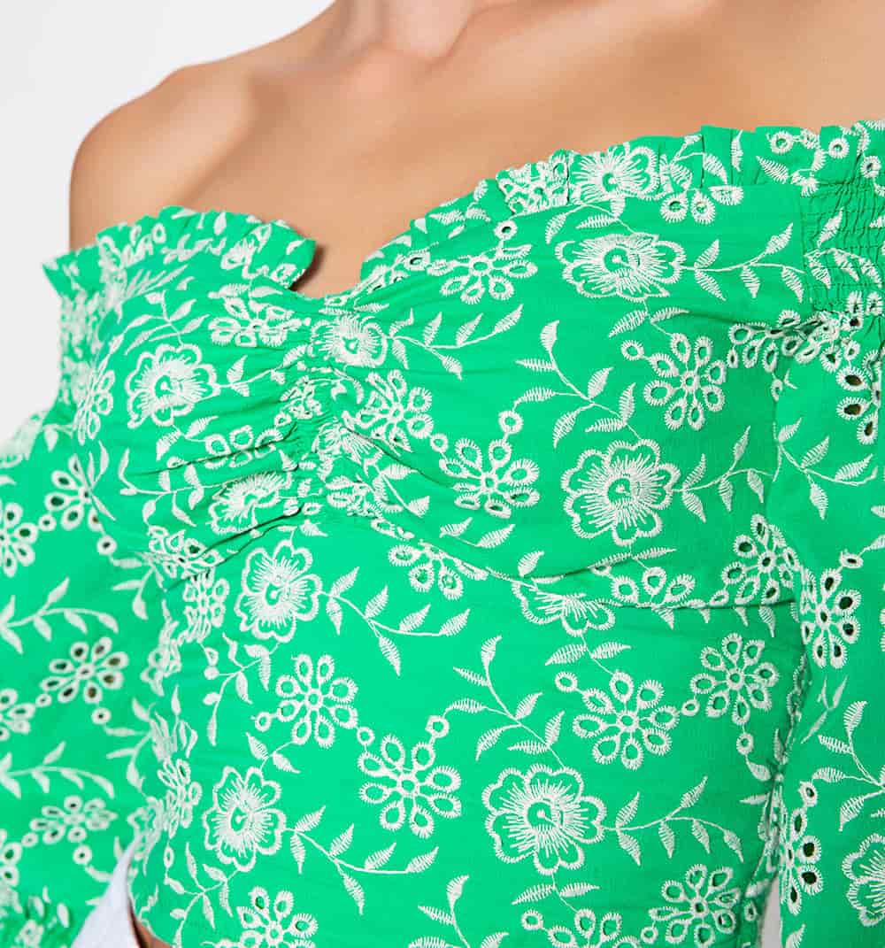 Blusa manga 3/4 con canal en copa - miniatura 3