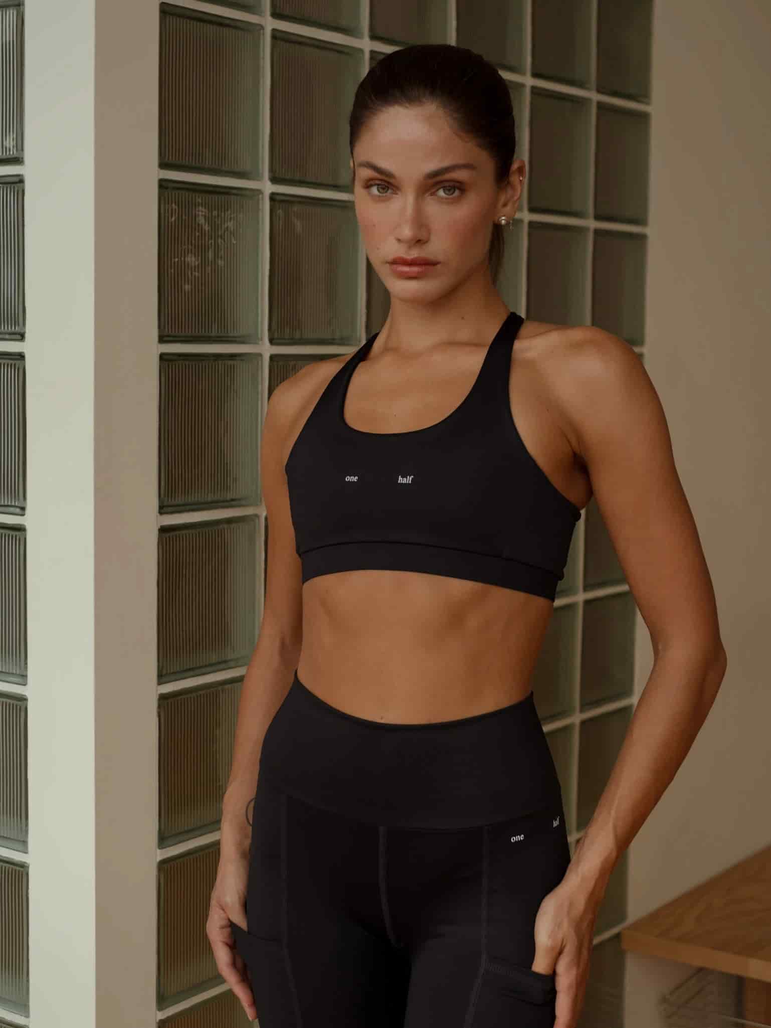 HIKING CROP TOP - BLACK - miniatura 8