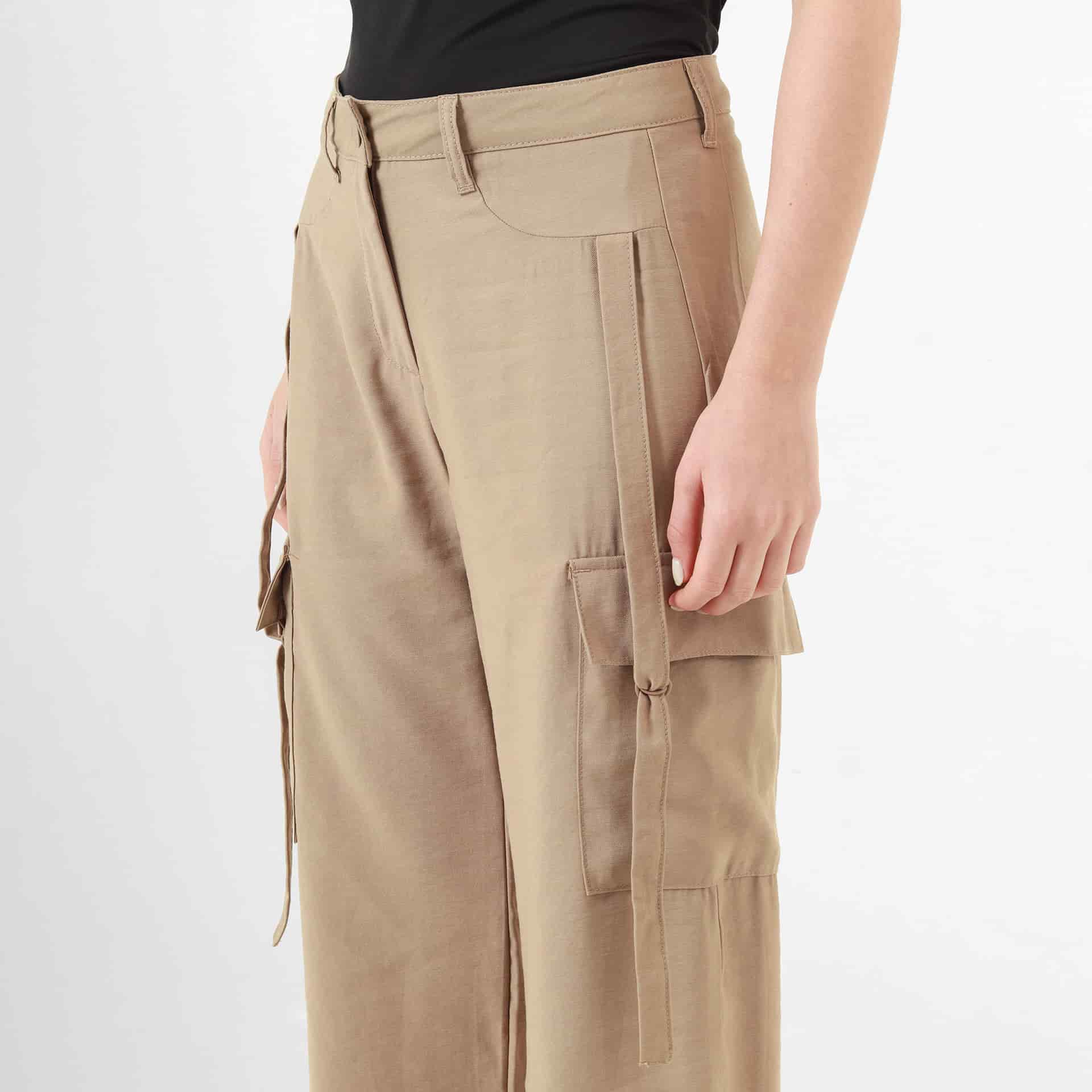 Pantalon Tipo Cargo Tiro Alto Bota Recta - miniatura 4