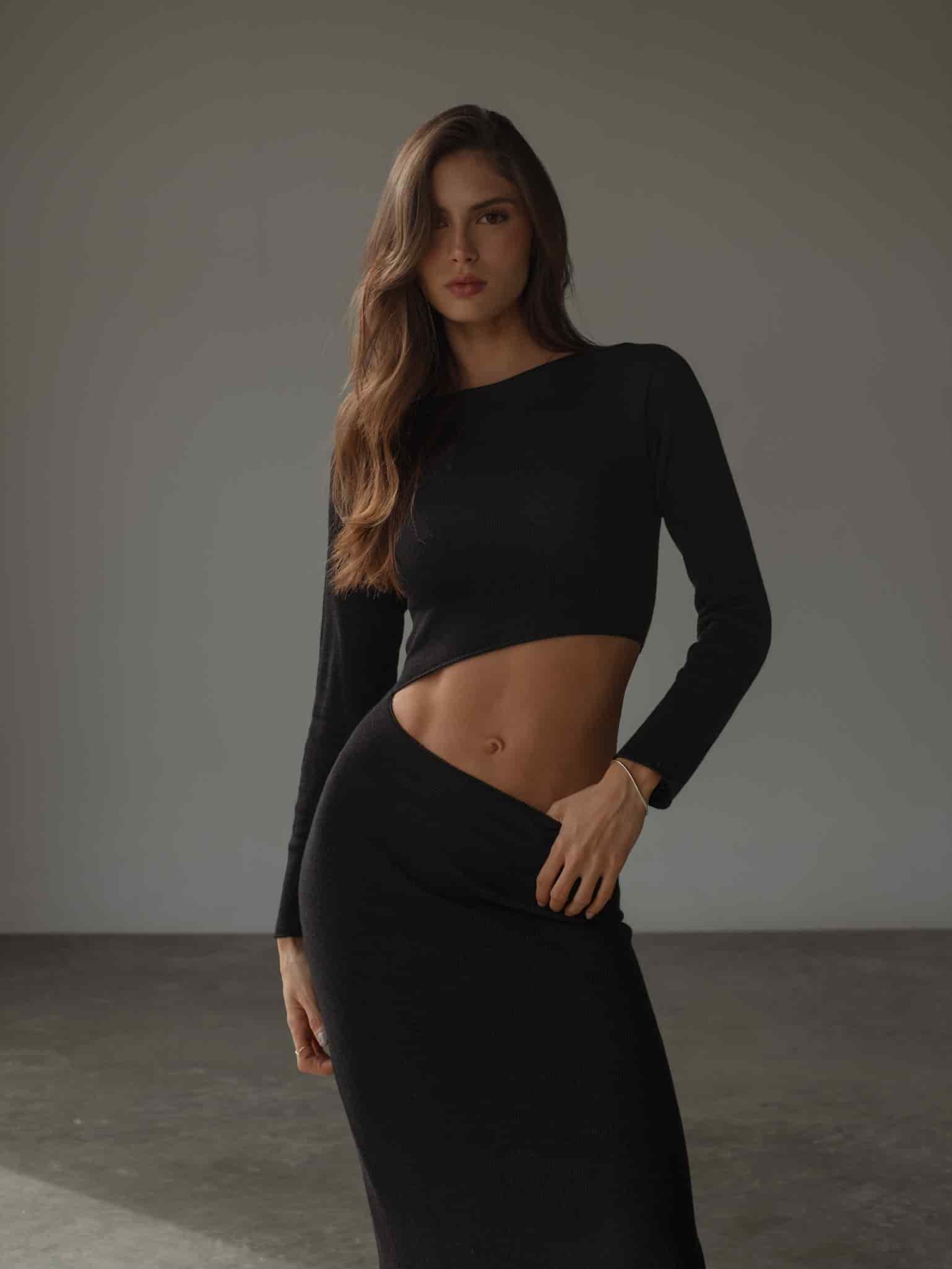 EDGE KNIT DRESS - BLACK - miniatura 4