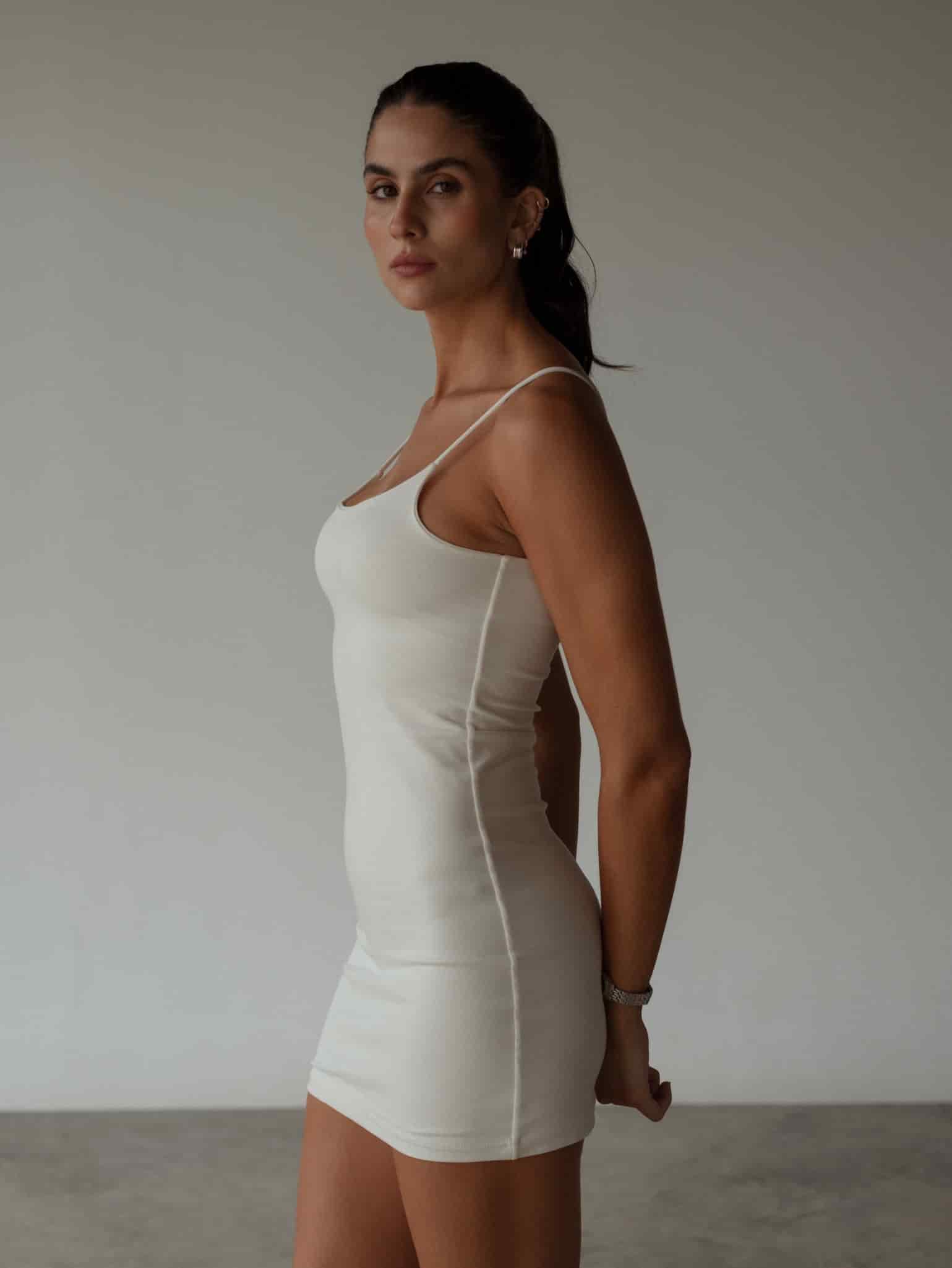 ESSENTIAL MINI DRESS - SOFT WHITE - miniatura 13