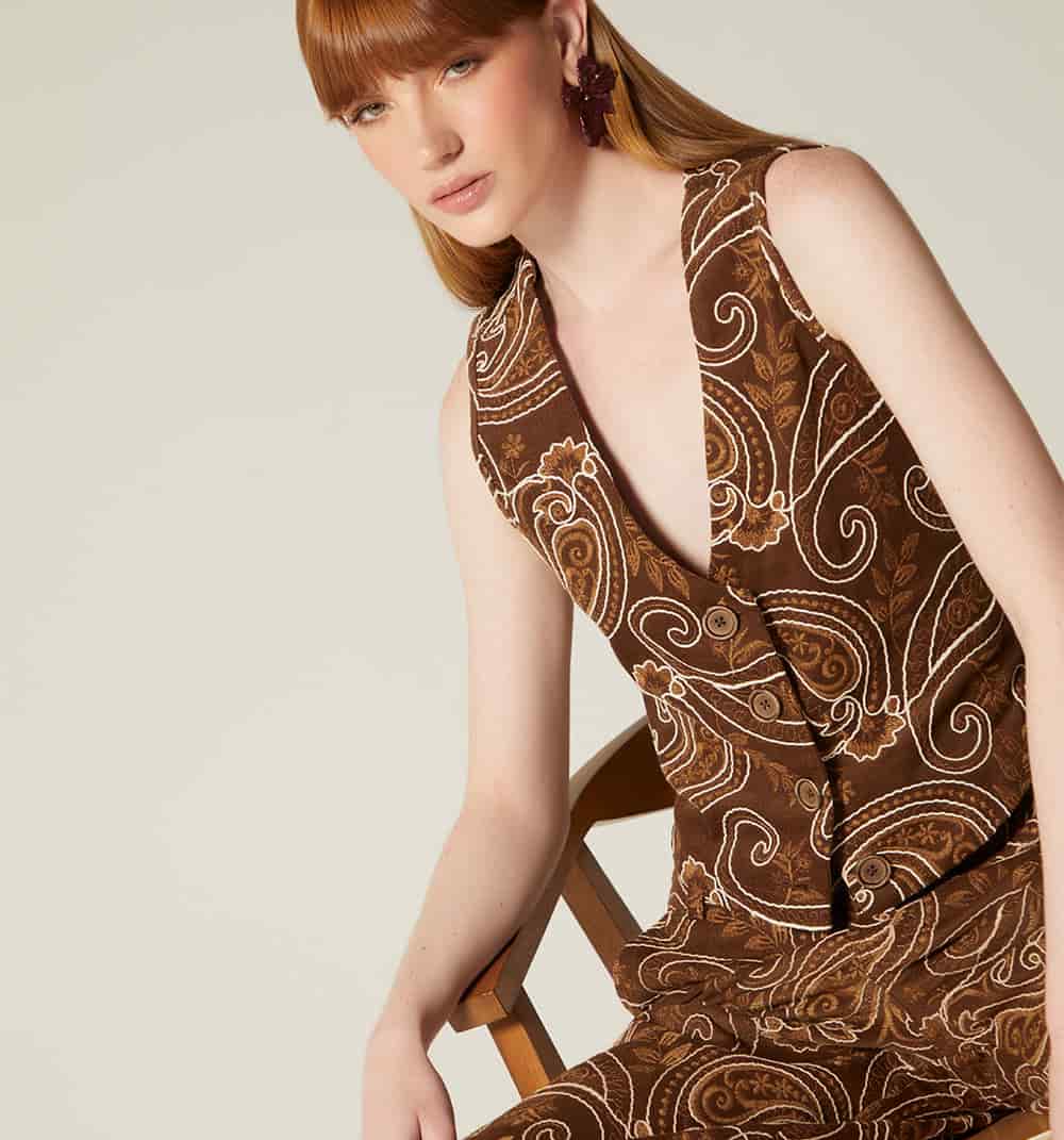 Chaleco en jacquard corduroy - miniatura 6