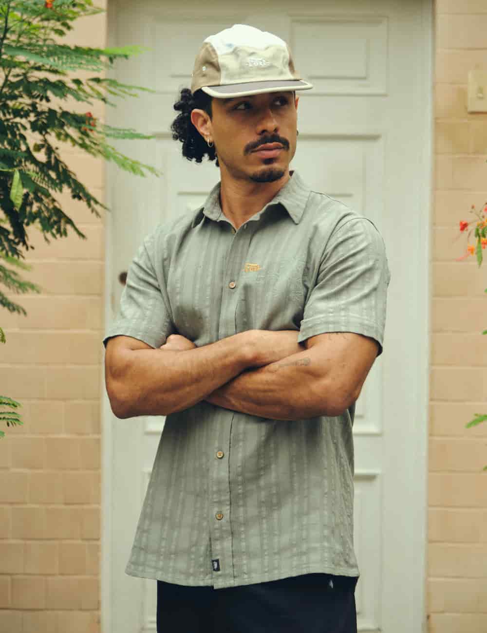 Camisa Regular Fit Espiritu verde pistacho Hombre - miniatura 1