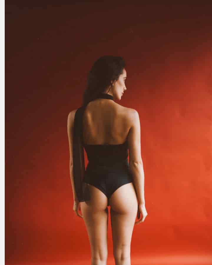 CROPTOP TESSA CON BUFANDA NEGRO - miniatura 5