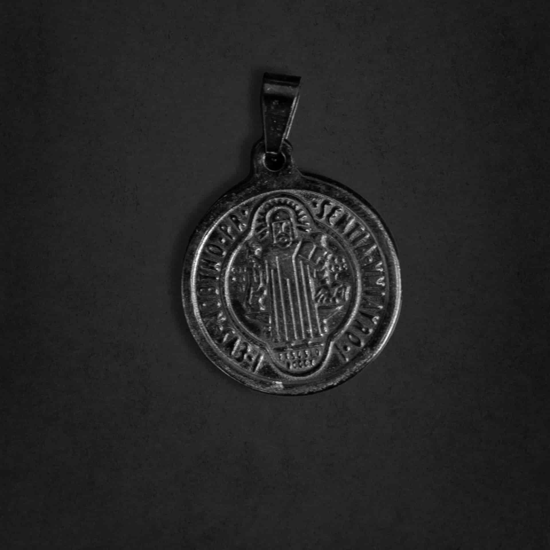 Dije San Benito Black - miniatura 1