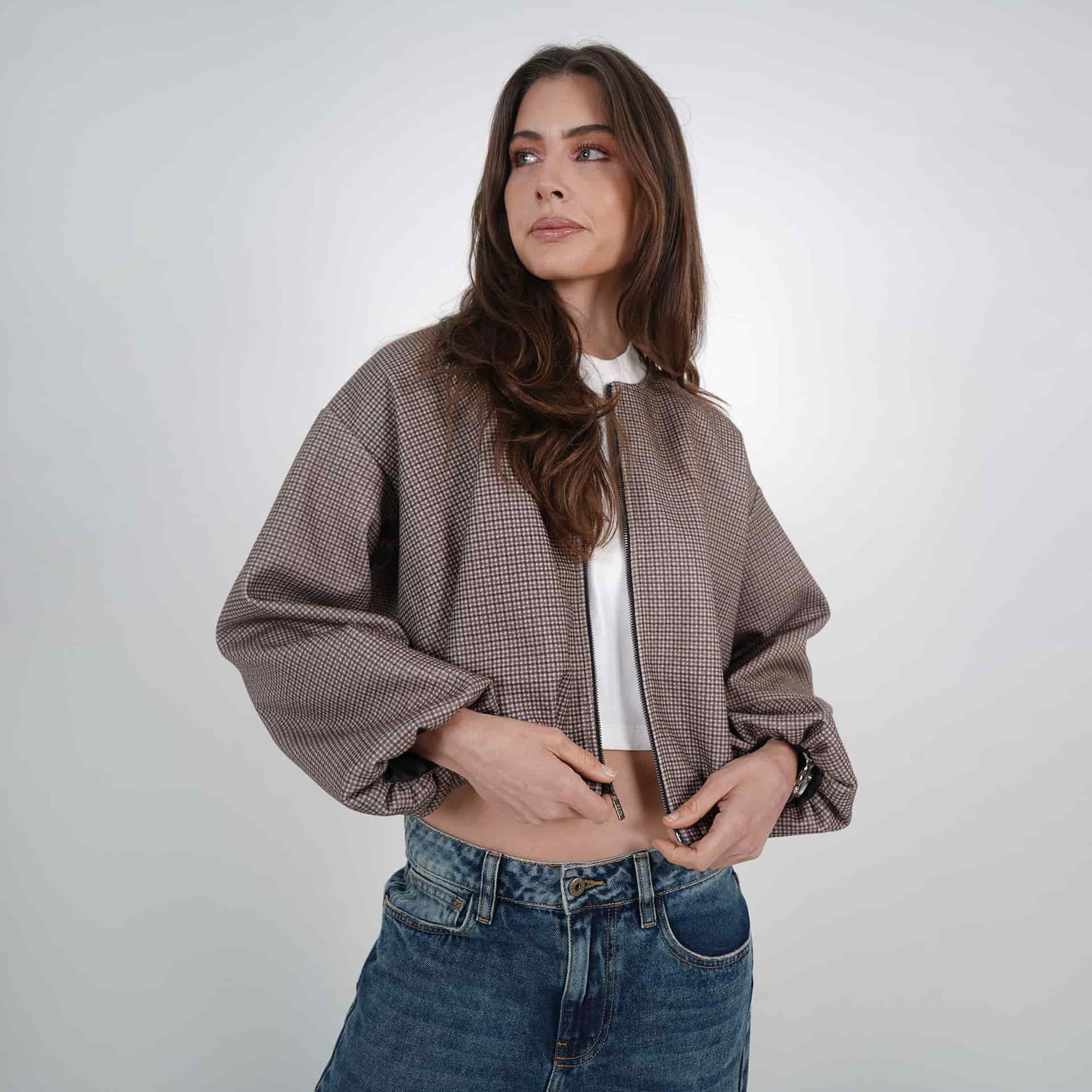 Chaqueta bomber estampado cuadros cuello redondo - miniatura 8
