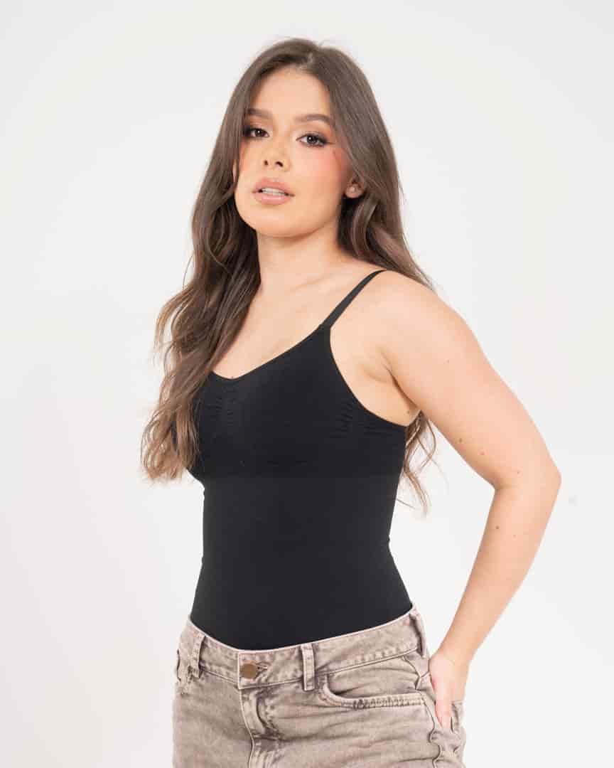 Blusa Moldeadora Kamila - miniatura 2