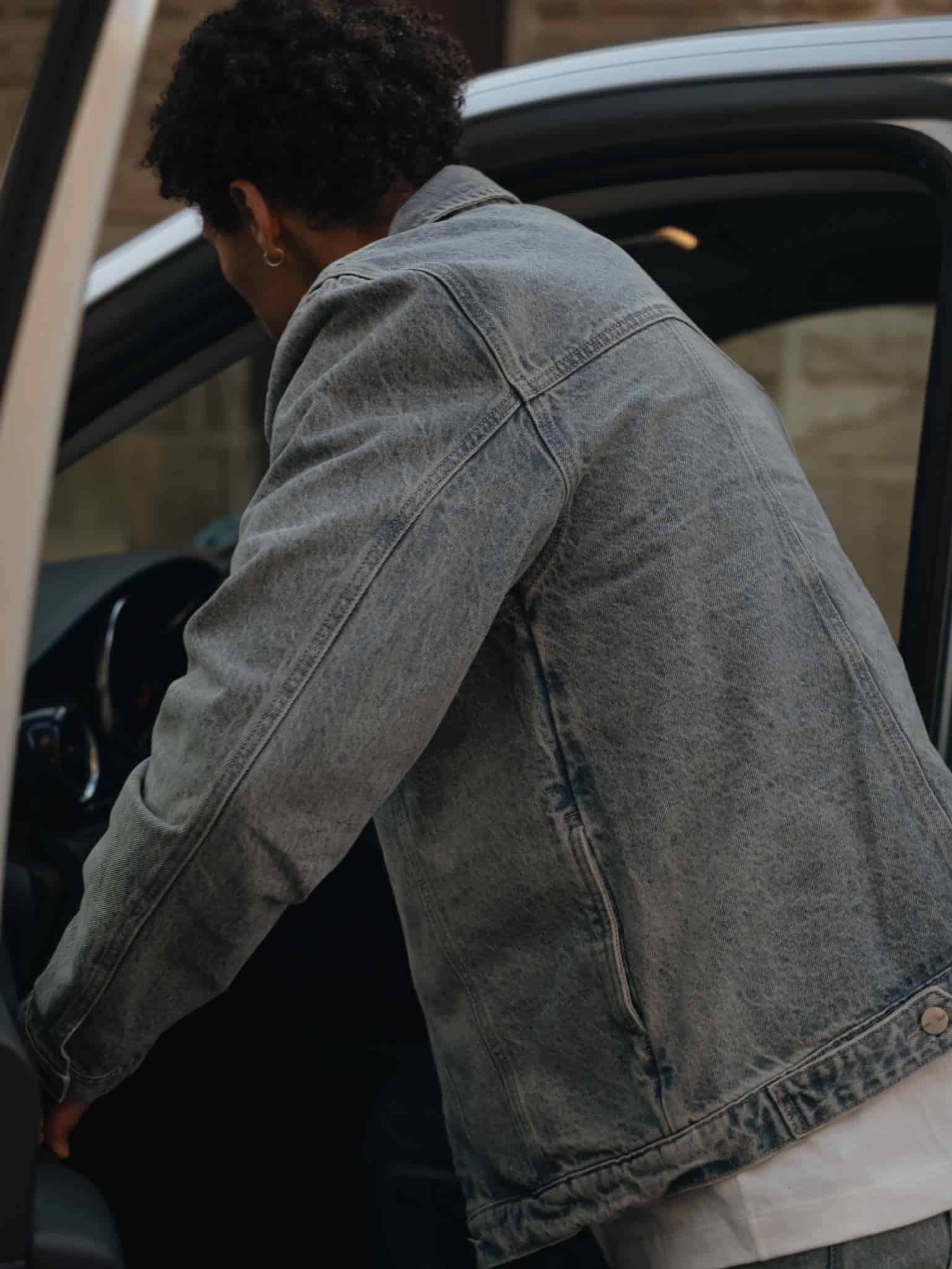 DENIM OVERSIZED JACKET - DIRTY CLEAR BLUE - miniatura 4