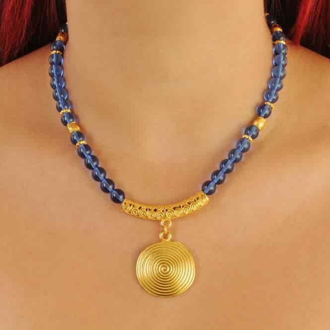 Collar Cristal Checo Azul 8mm, Dije Mediano Pectoral Quimbaya - miniatura 2