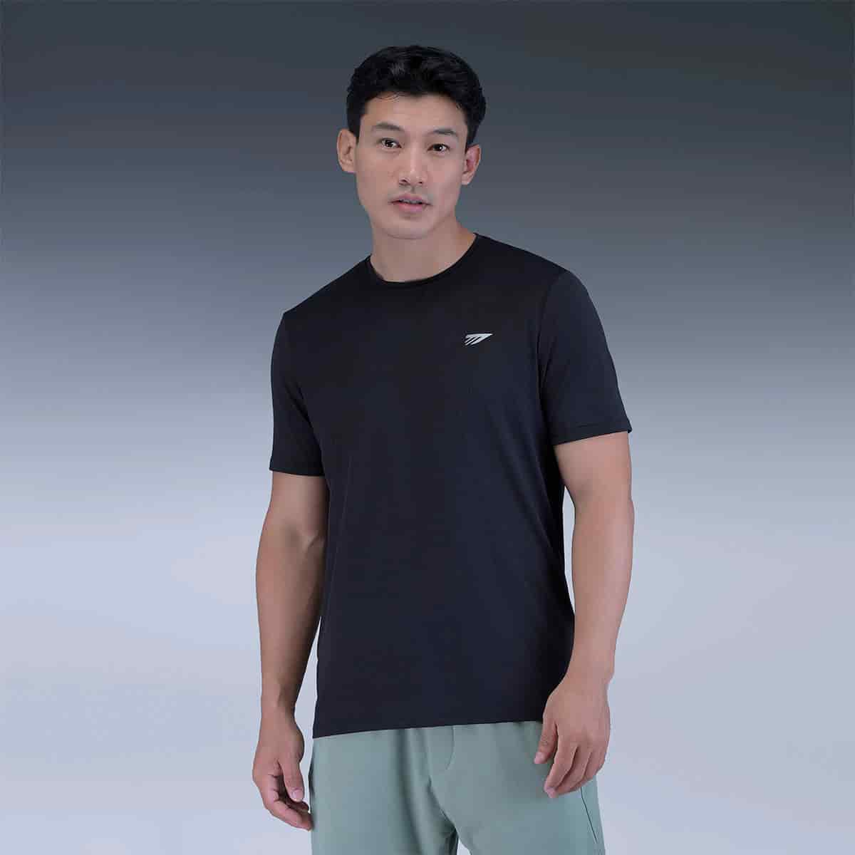 Camiseta Deportiva Negra - miniatura 1