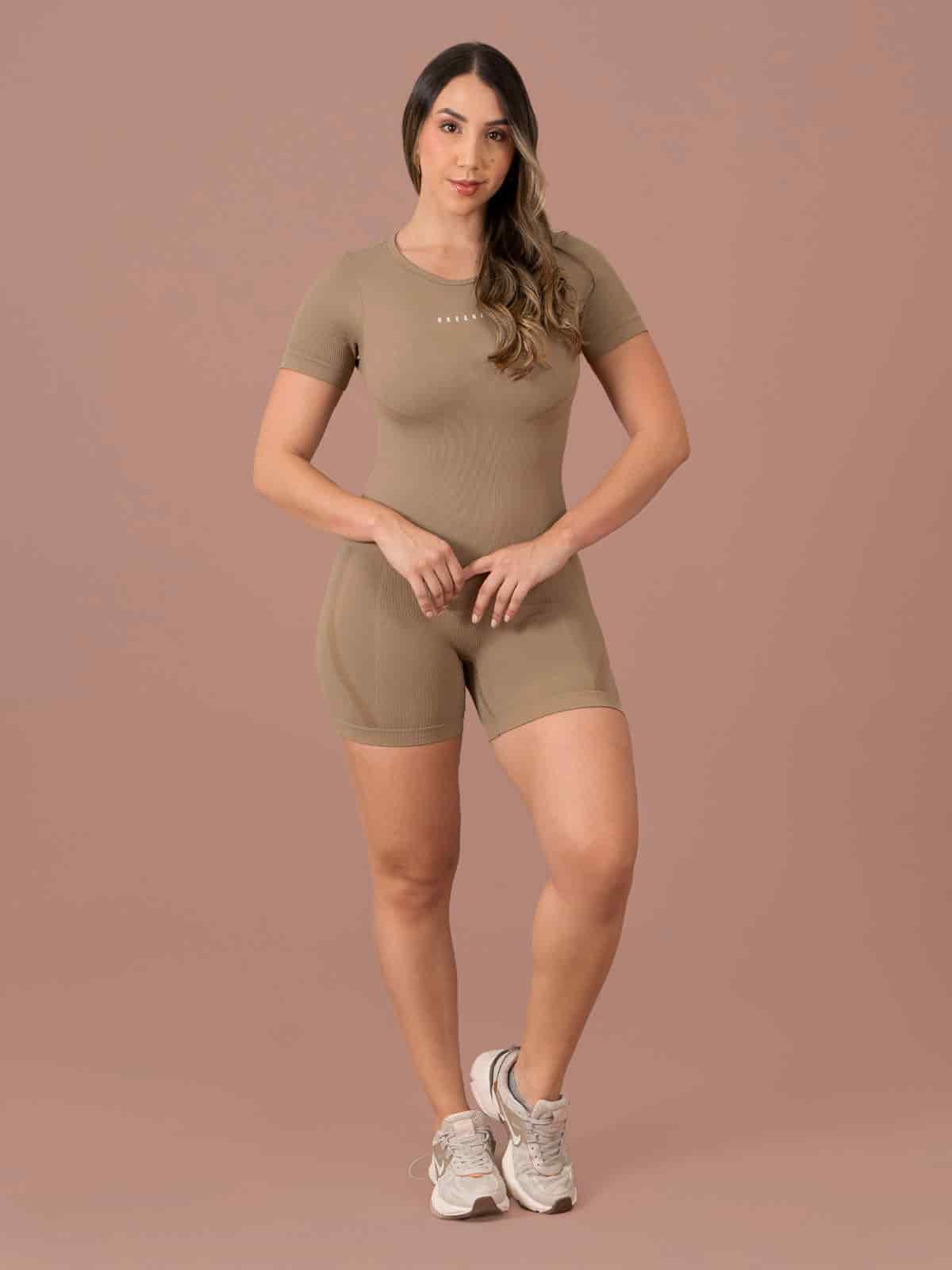 Ada enterizo seamless cafe claro - miniatura 1