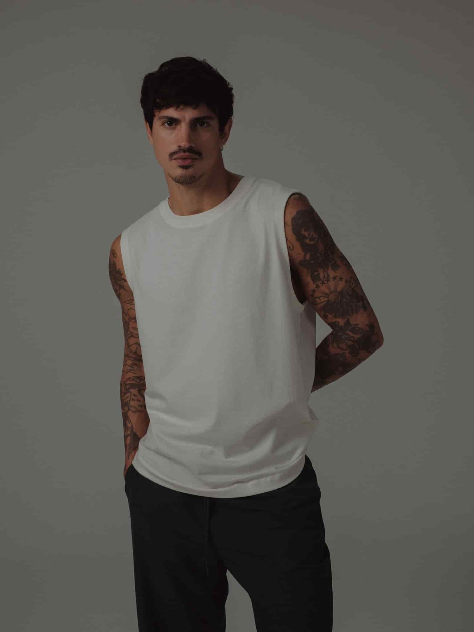 MUSCLE T-SHIRT MEN - SOFT WHITE - miniatura 4