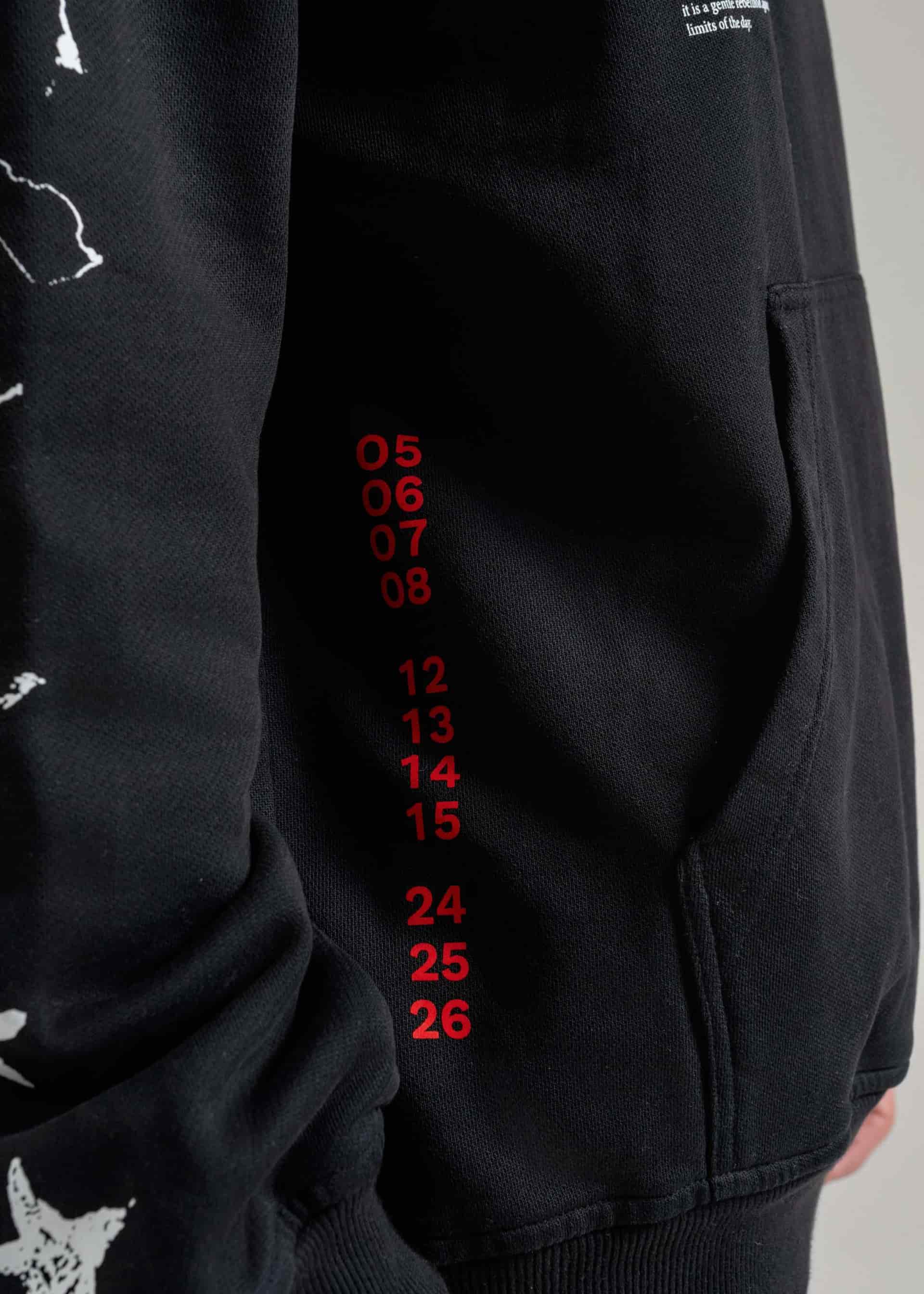 EIREN HOODIE - miniatura 5