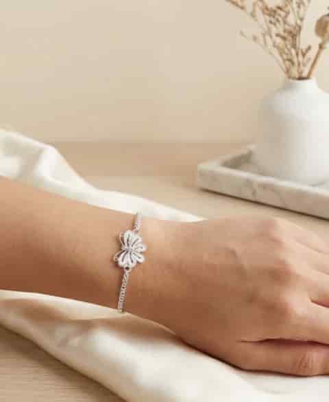Pulsera Tejida rojo en filigrana cruz -Hilos del Alma - miniatura 1