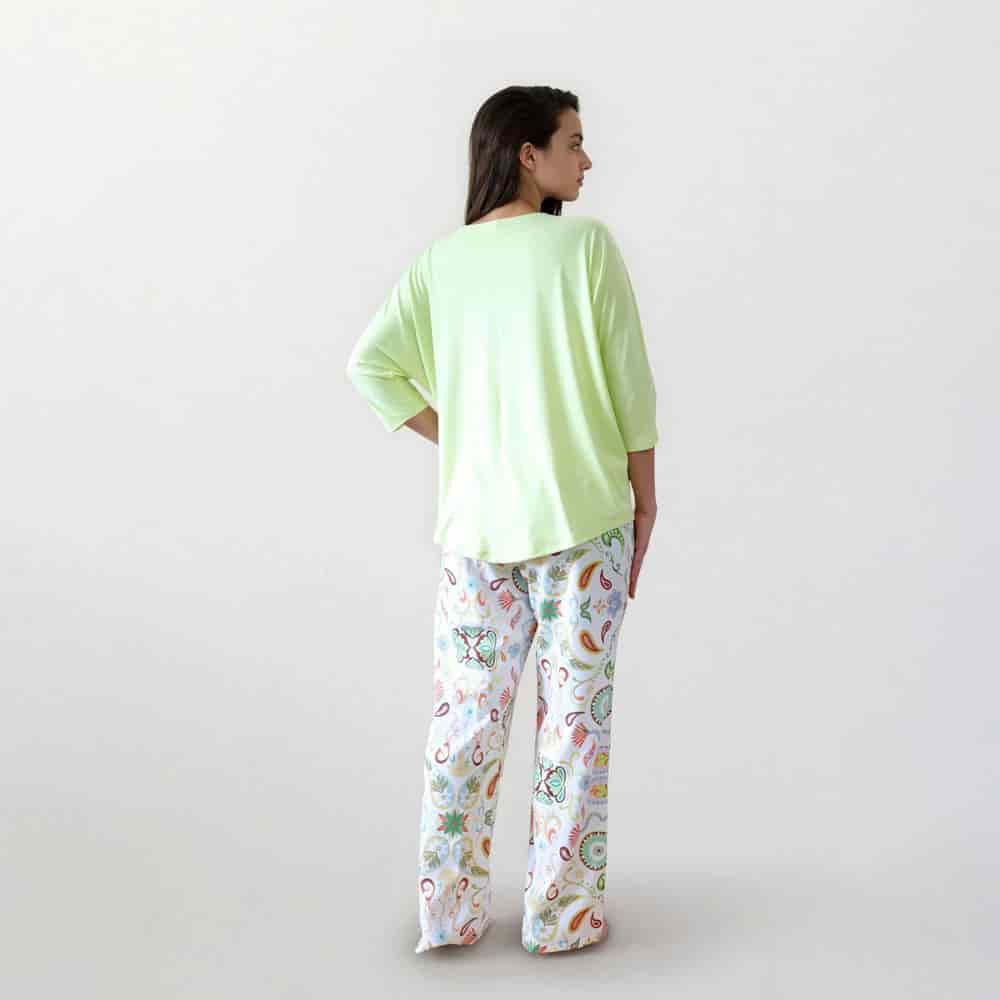Conjunto Pijama Pantalón Largo Estampado Ensueño - miniatura 2