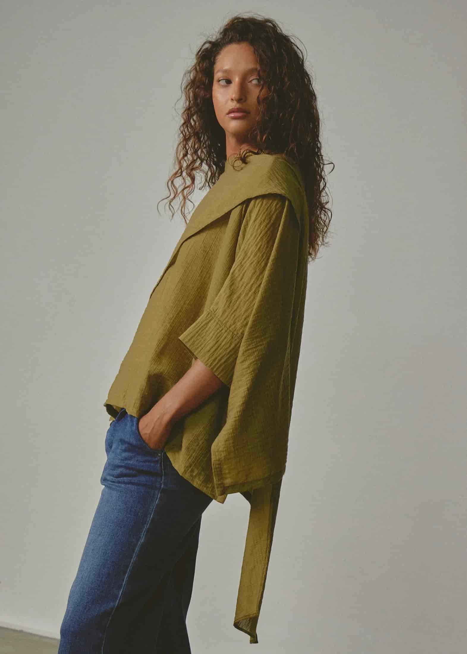 Blusa Carmesí - miniatura 3
