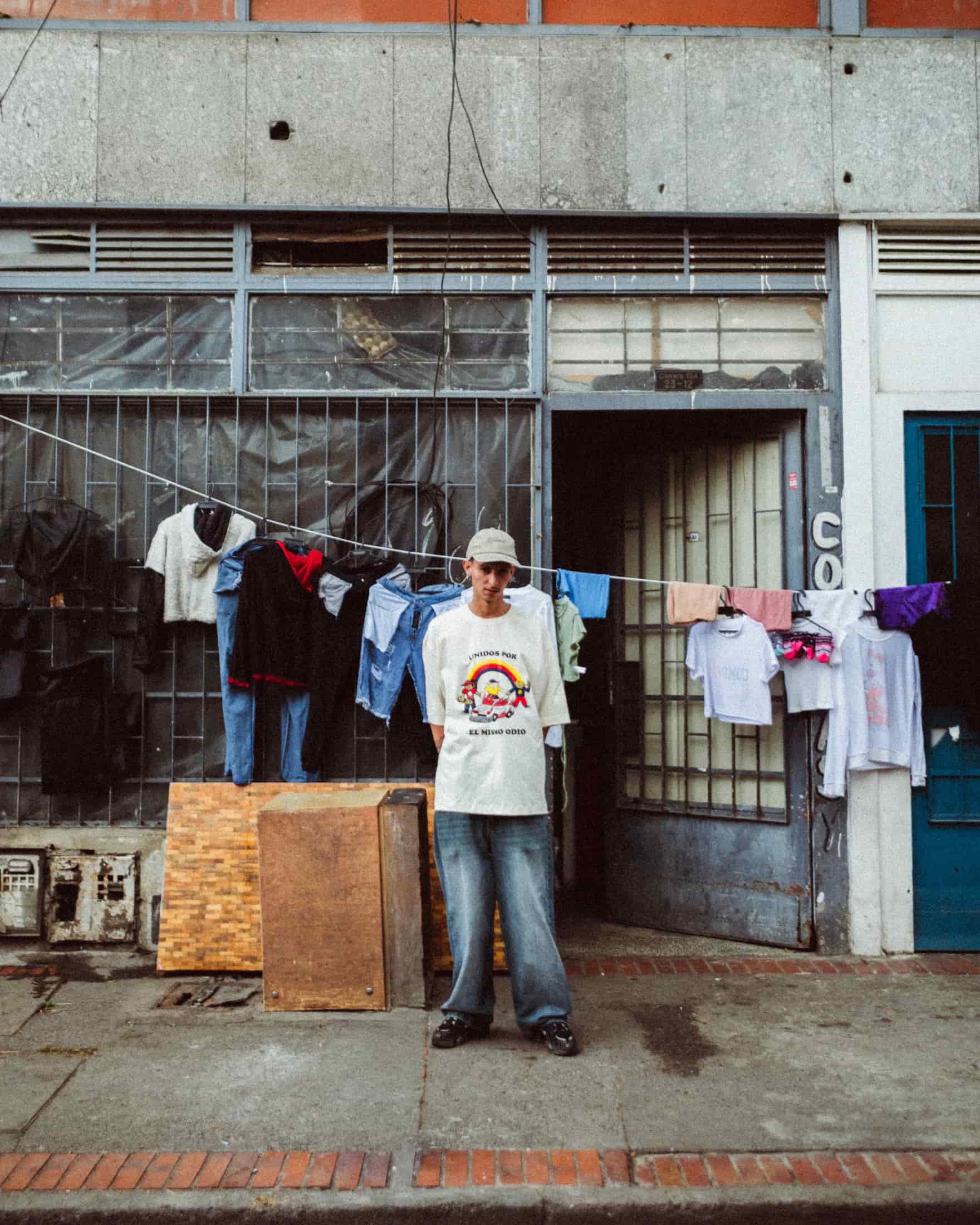 Camiseta Unidos por el mismo odio - miniatura 6