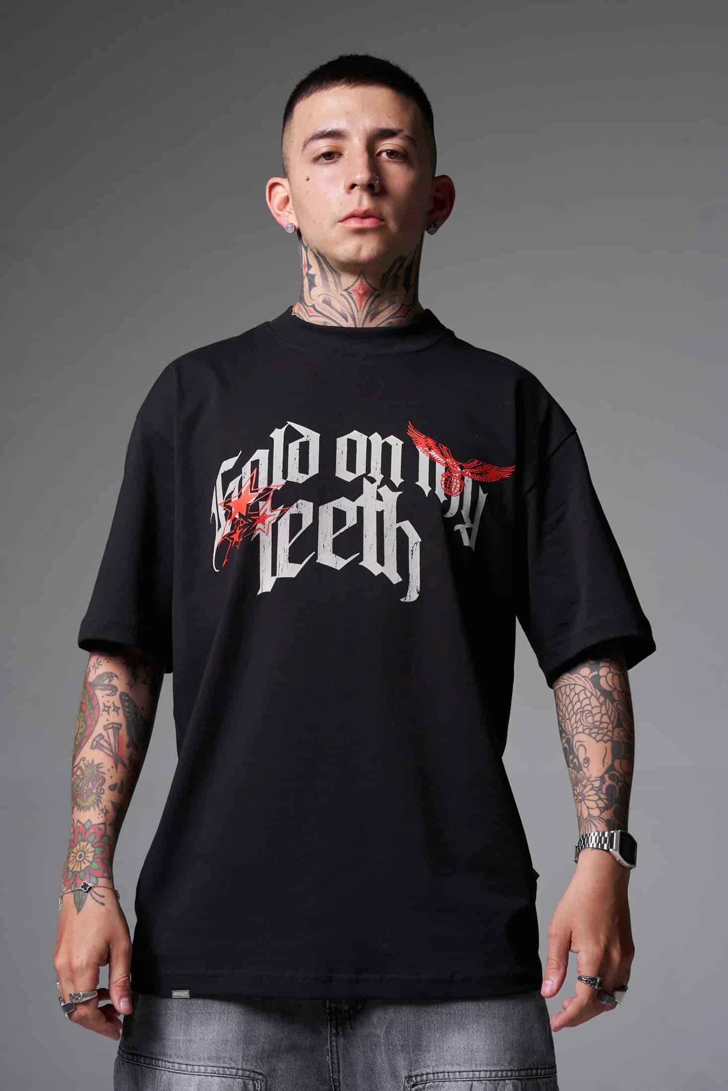 T shirt negra Gold on 250 gramos - miniatura 1