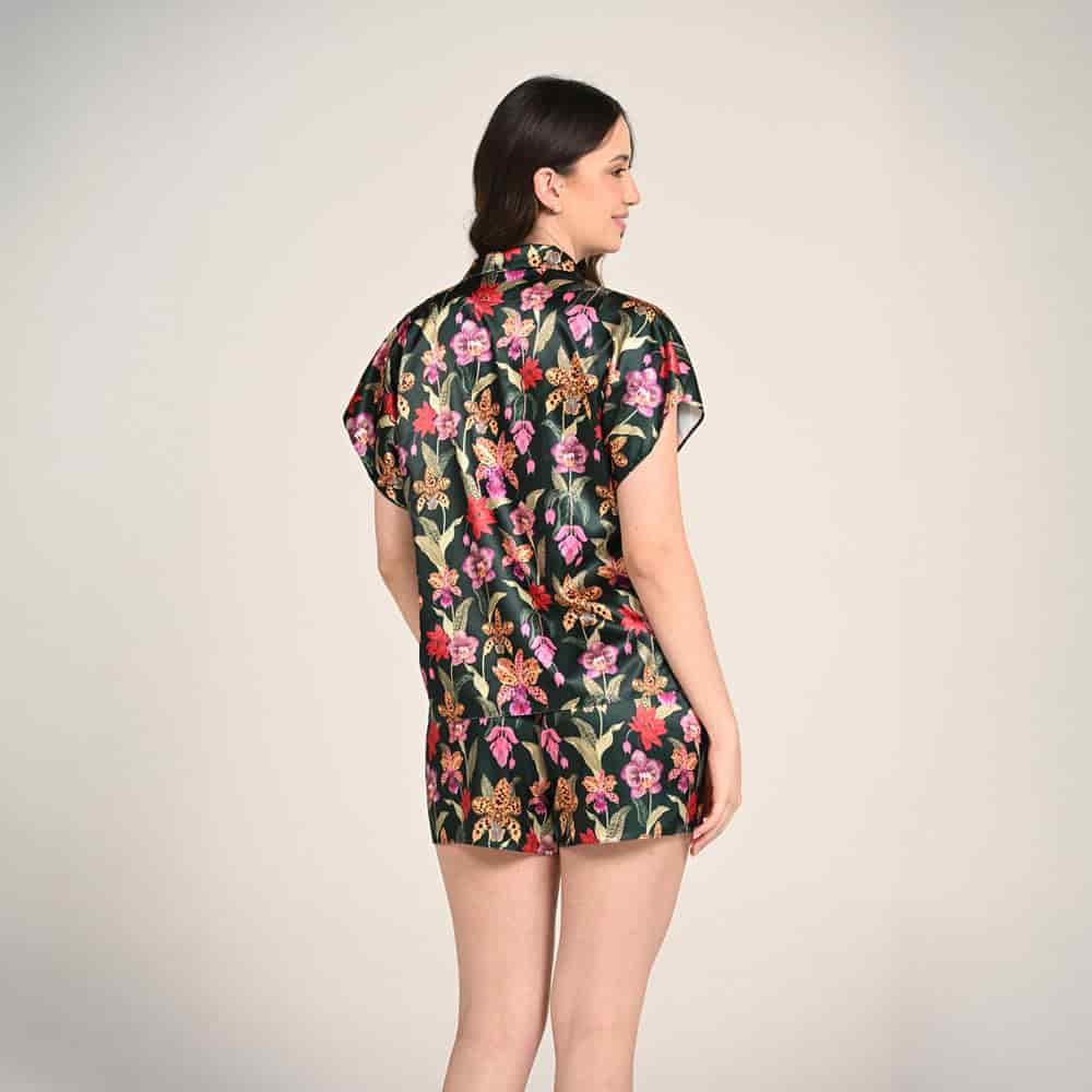 Short Básico Estampado Cordillera Tela Satín - miniatura 2