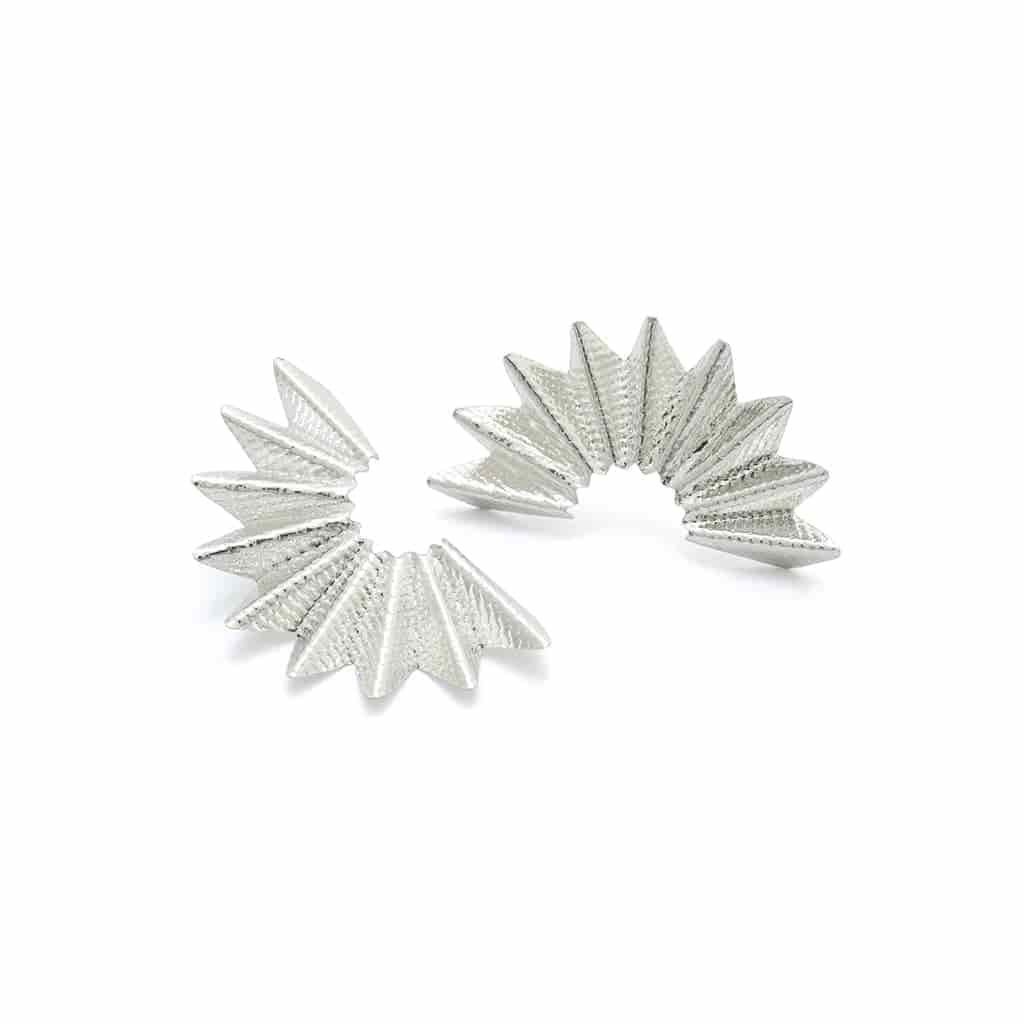 ARETES ABANICOS MEDIA LUNA PEQUEÑOS - miniatura 1