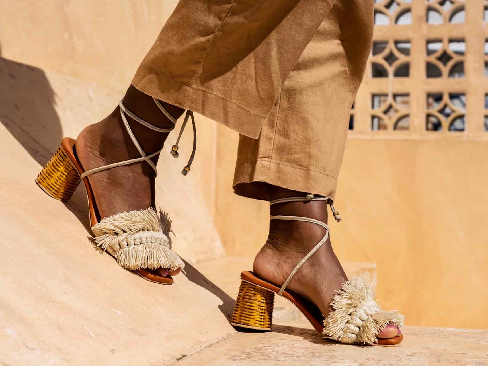 Silvia Cobos Canasto Lace Up Mid Heel Beige - miniatura 5