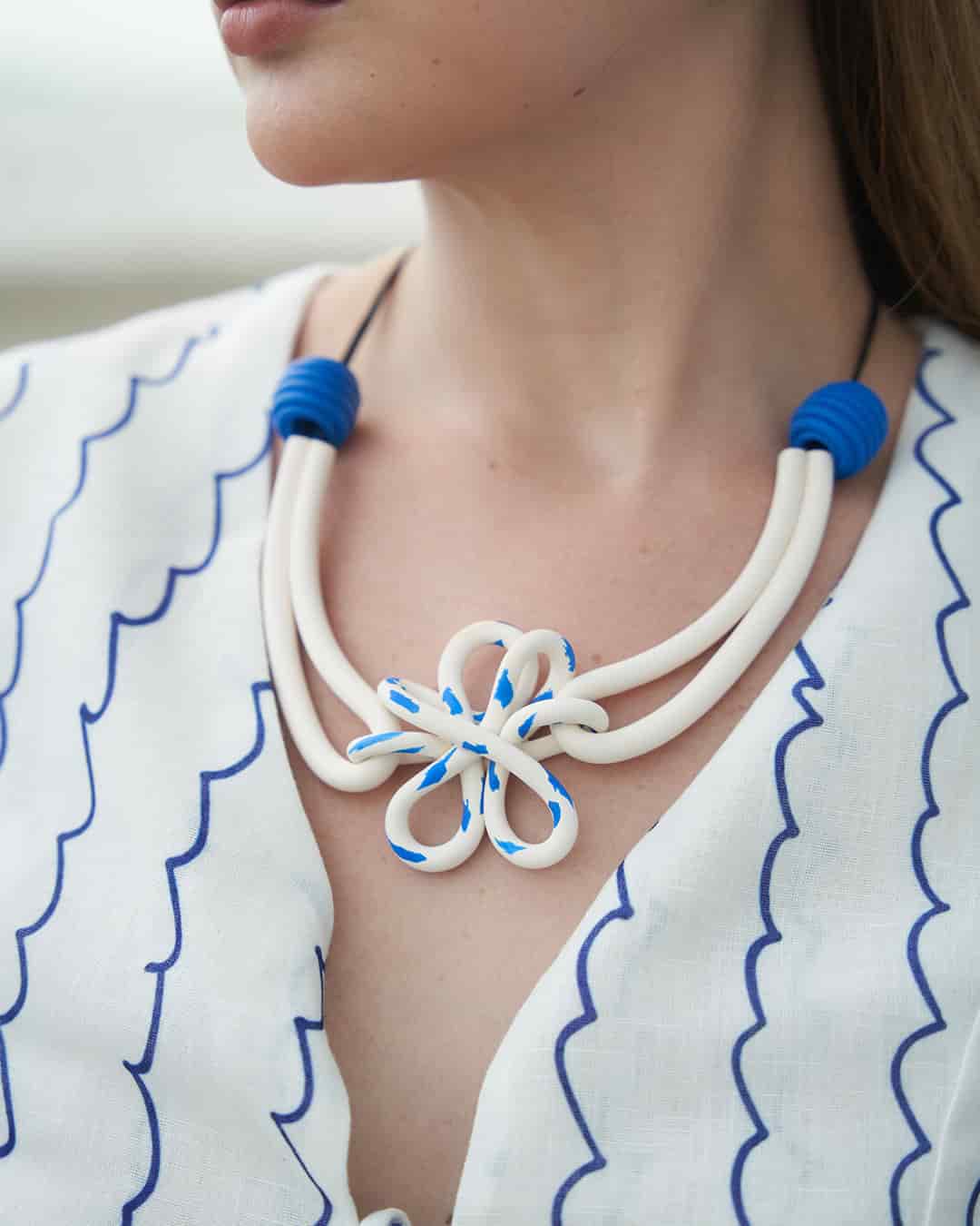 Curvy Bold Necklace - - miniatura 4