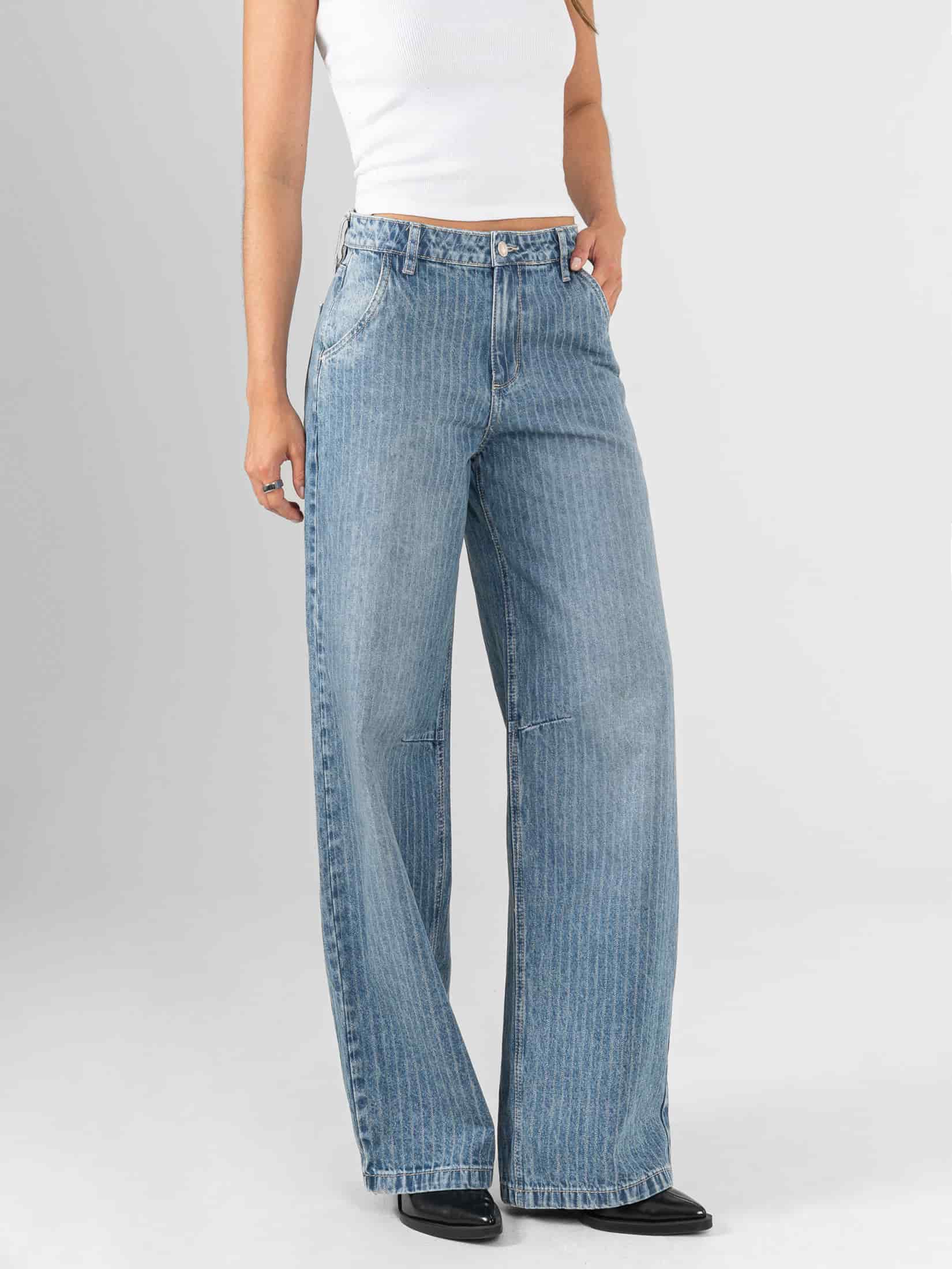 Ref: 066437 Jean wide leg, tiro alto, rígido, rayas, tono azul medio. - miniatura 2