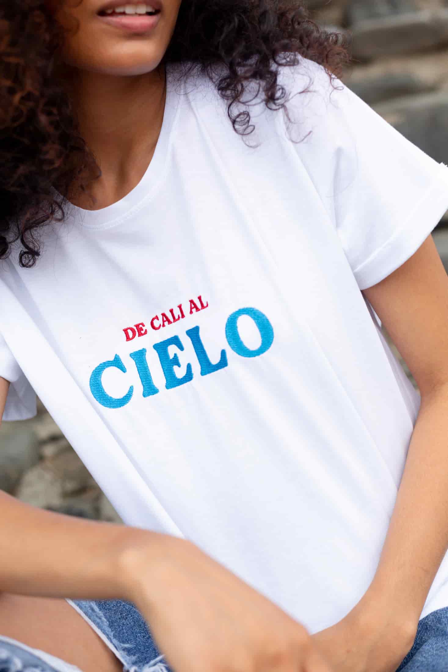 De Cali al Cielo Embroidered Oversized Tee - miniatura 2