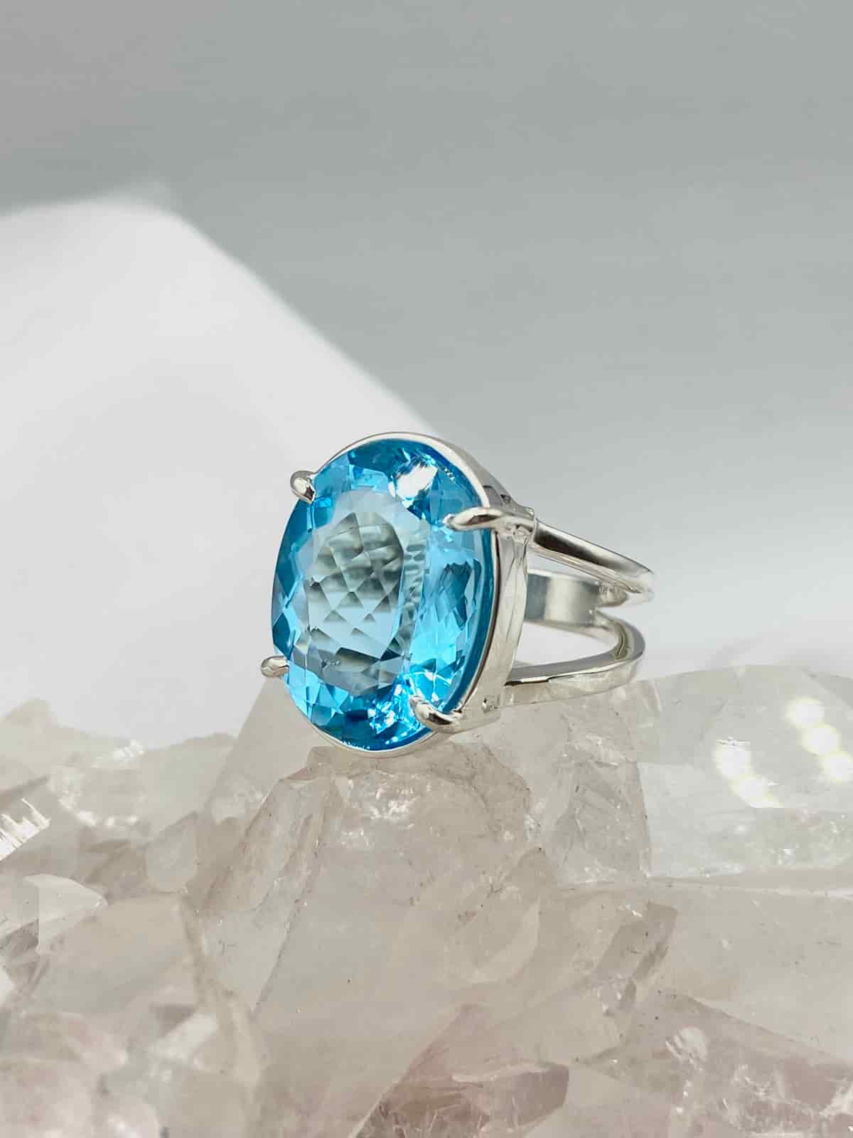 Anillo Topacio Azul Redondo Grande - miniatura 1