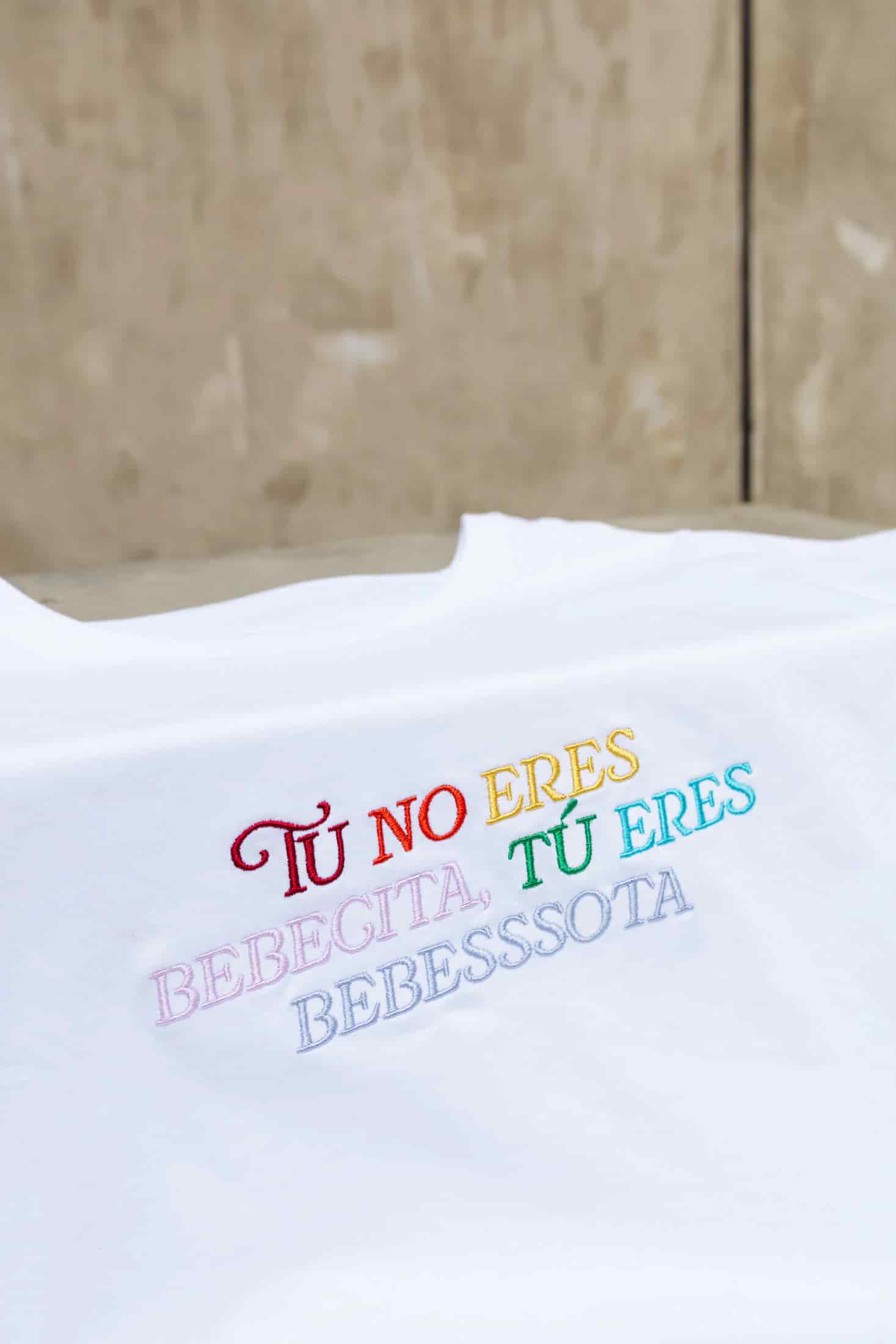 Bebesota Embroidered Cropped Tee - miniatura 3