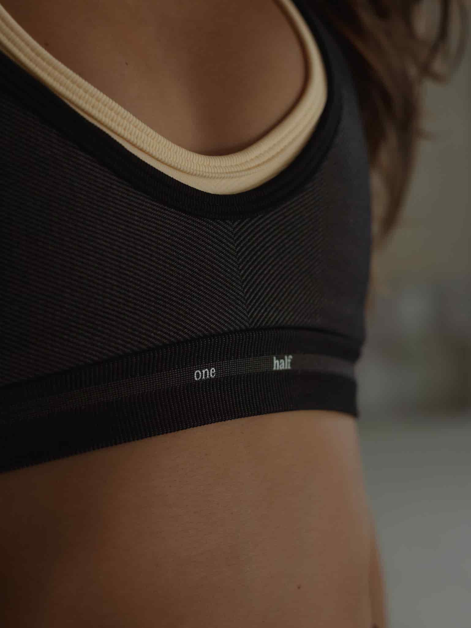 TWIST BACK LINES SEAMLESS TOP - SHADOW UNDERTONE - miniatura 7
