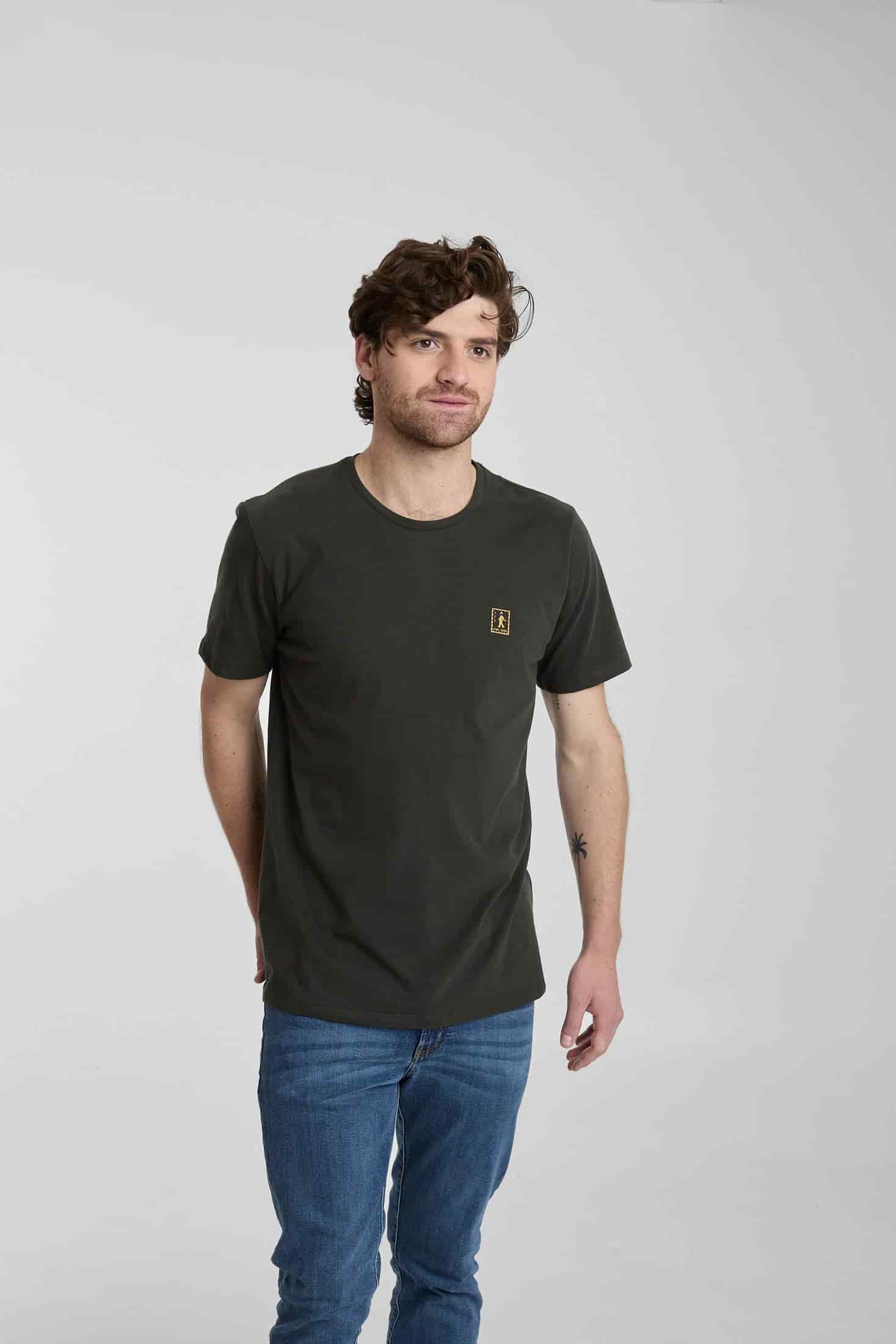 Camiseta Carry The Essentials - miniatura 7