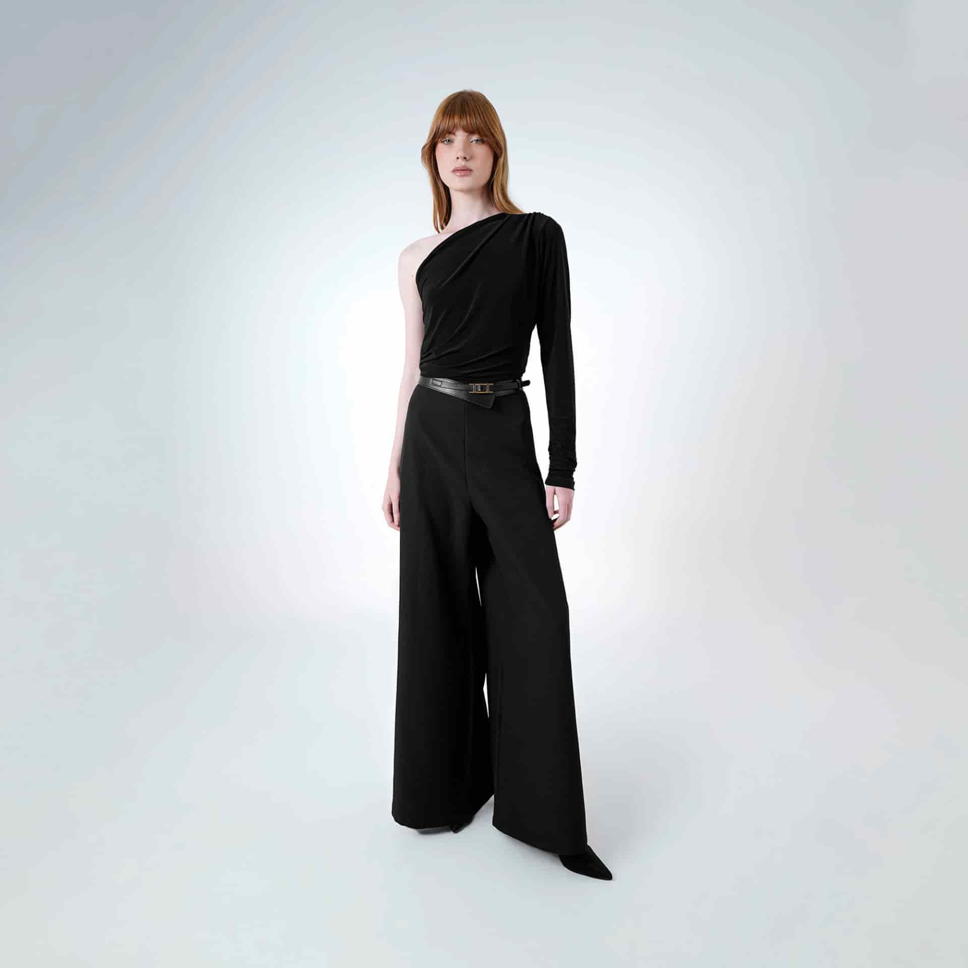 Vestido enterizo largo cuello asimétrico elegante - miniatura 1