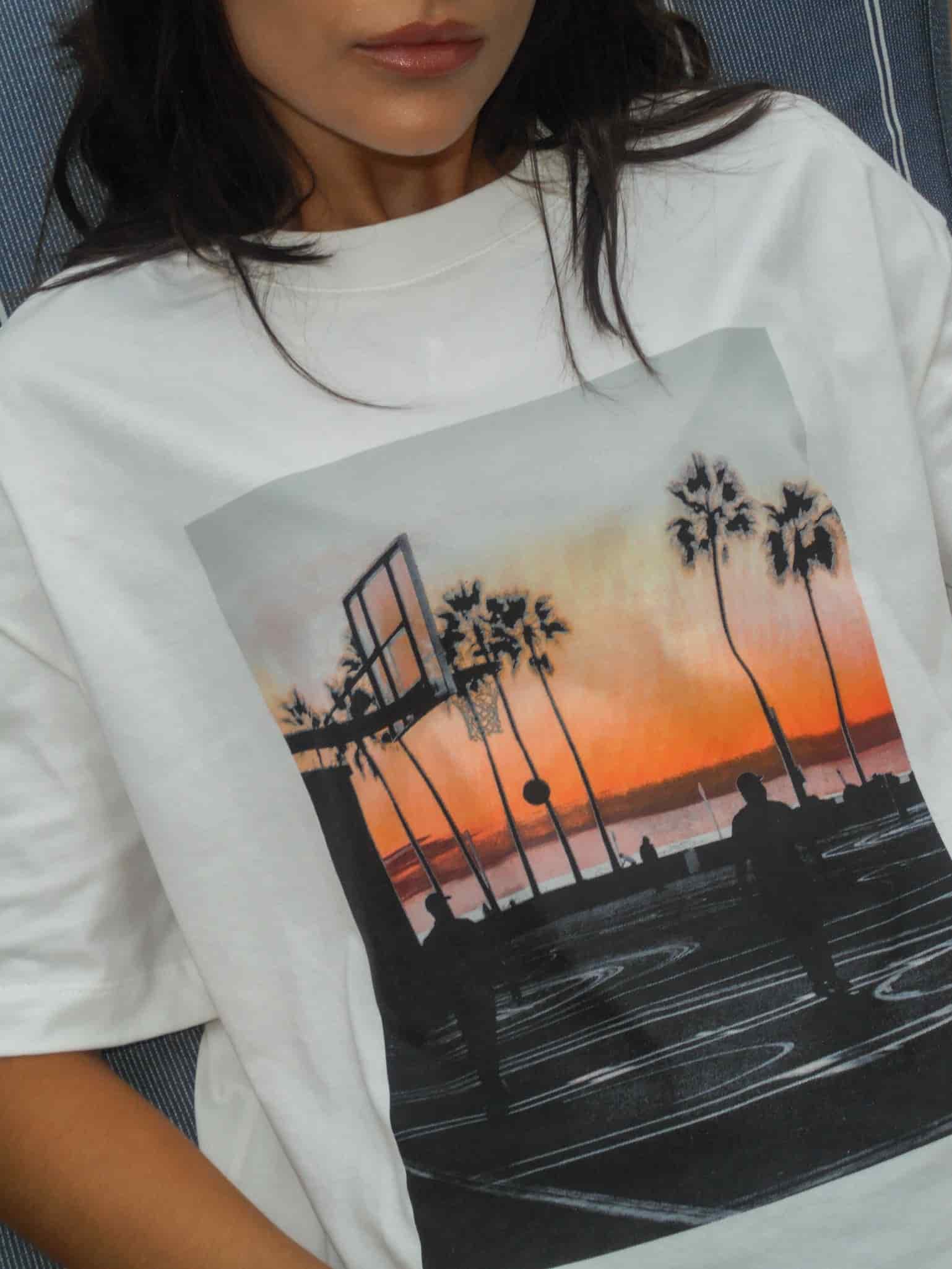 L.A. SUNSET PHOTOGRAPHY T-SHIRT - SOFT WHITE - miniatura 6