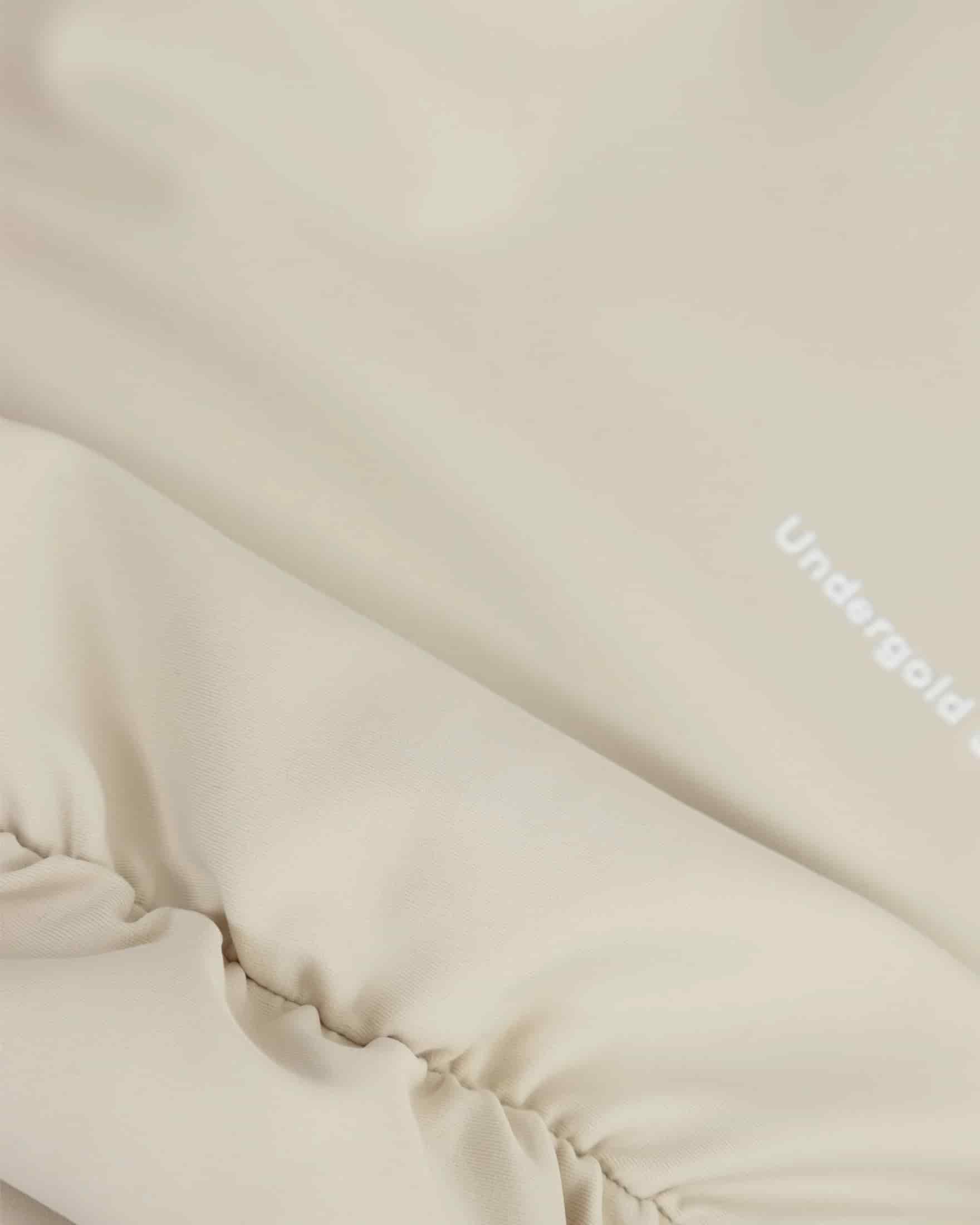 Basics Undergold Studio Backless Long Sleeve Body Cream - miniatura 6