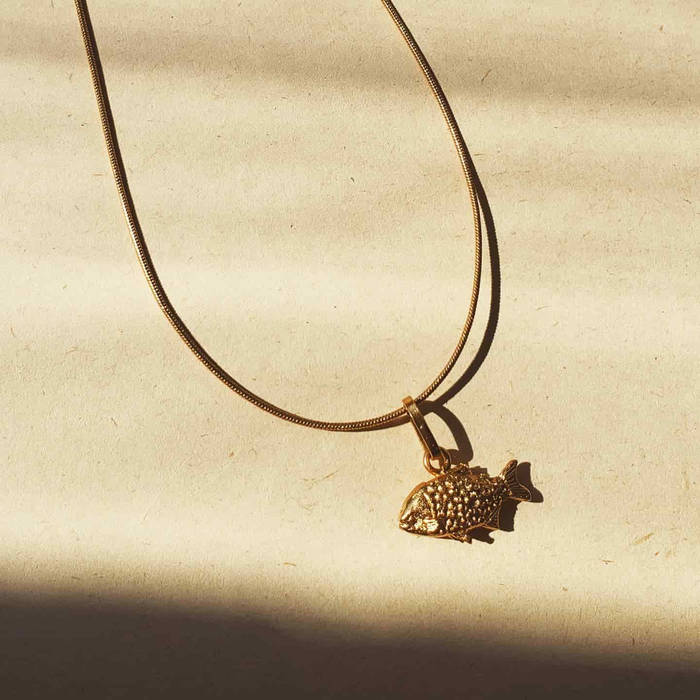 Cadena con cachama - miniatura 2