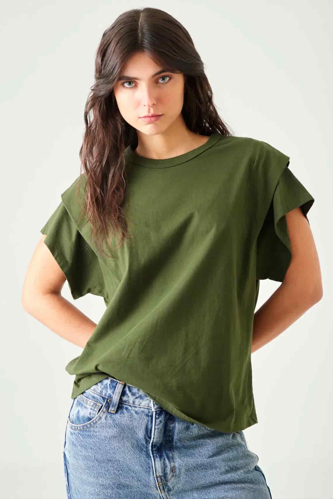 Camiseta relaxed fit bolero en hombro en verde oliva para mujer - miniatura 1
