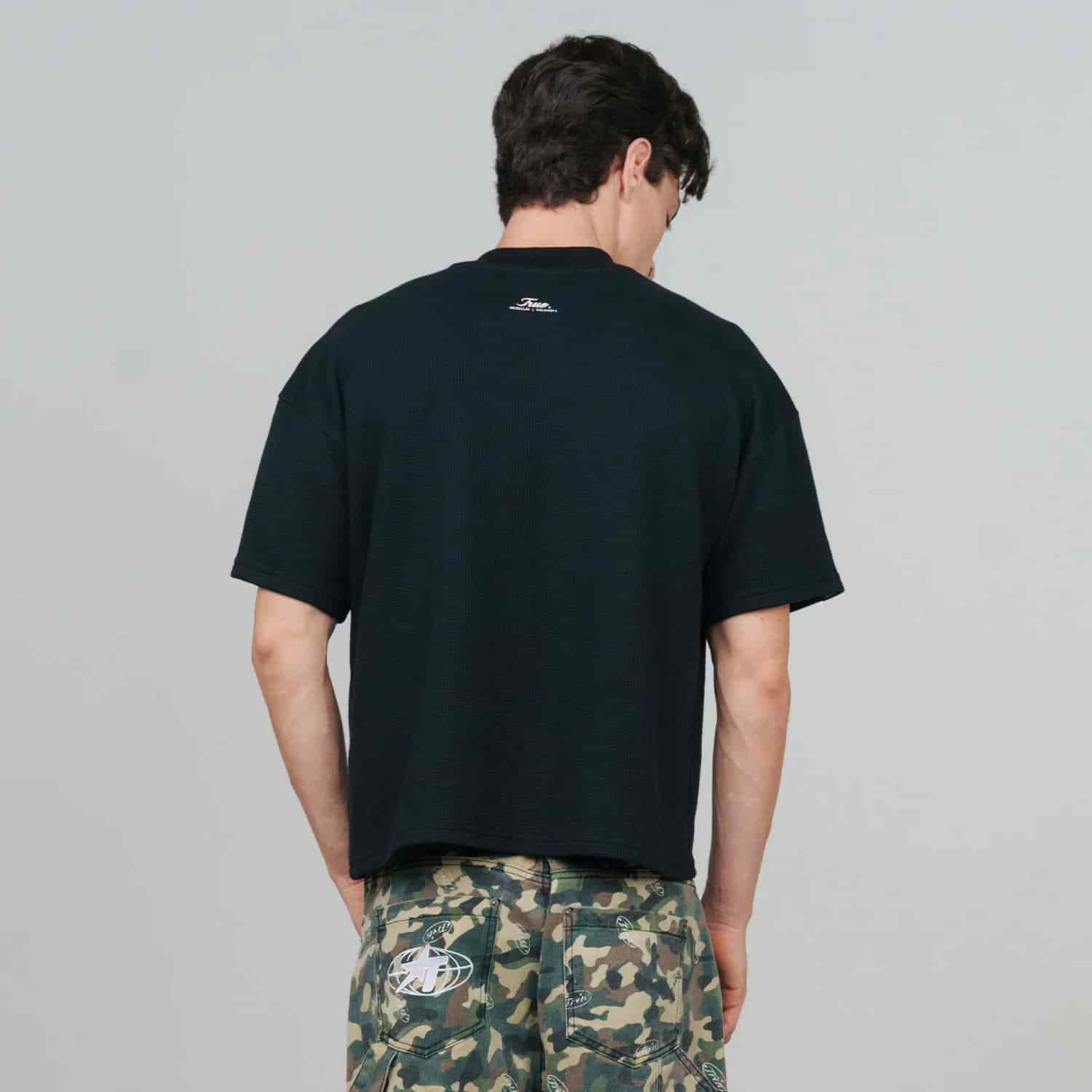 Textured Boxy Tee - Black - miniatura 10