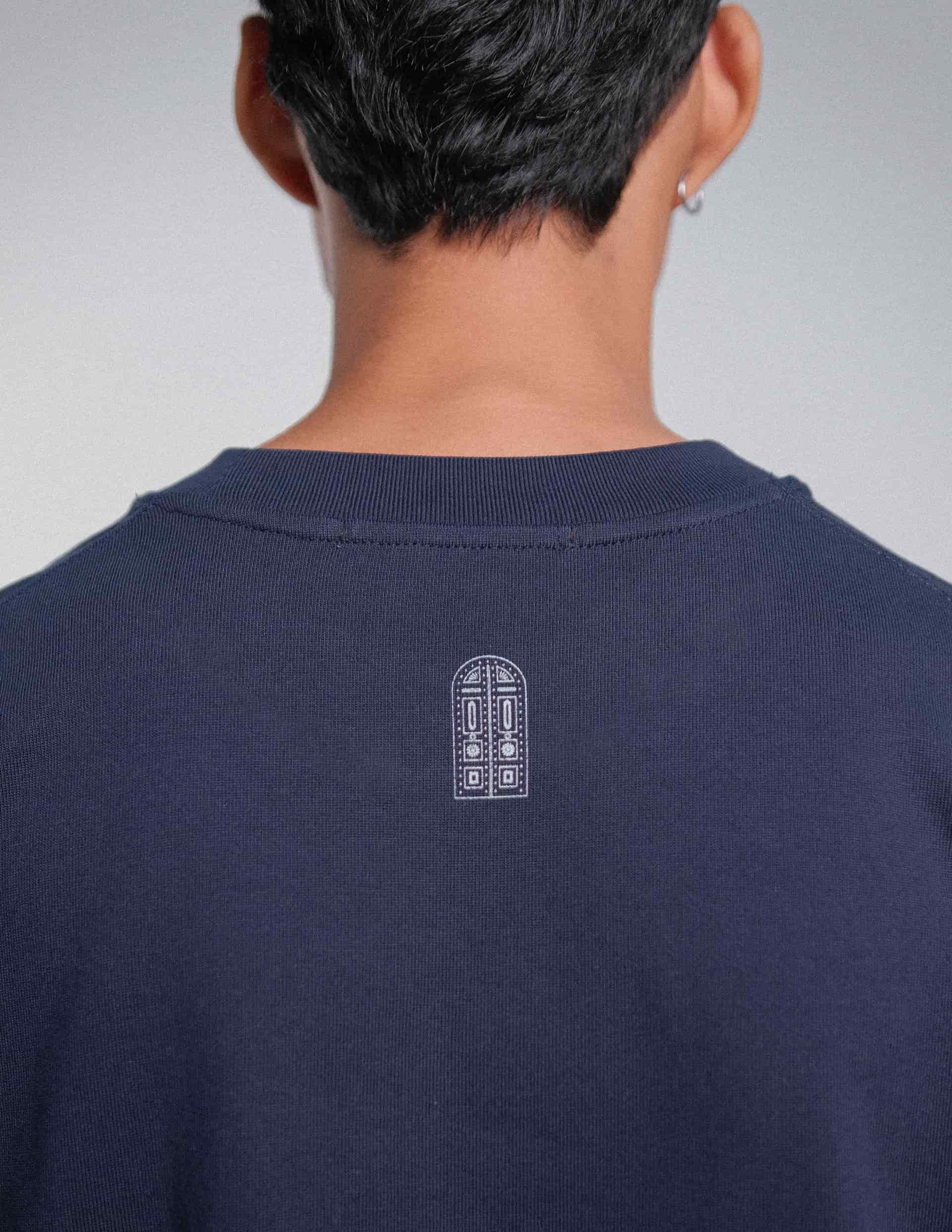 Camiseta floreciendo azul - miniatura 6
