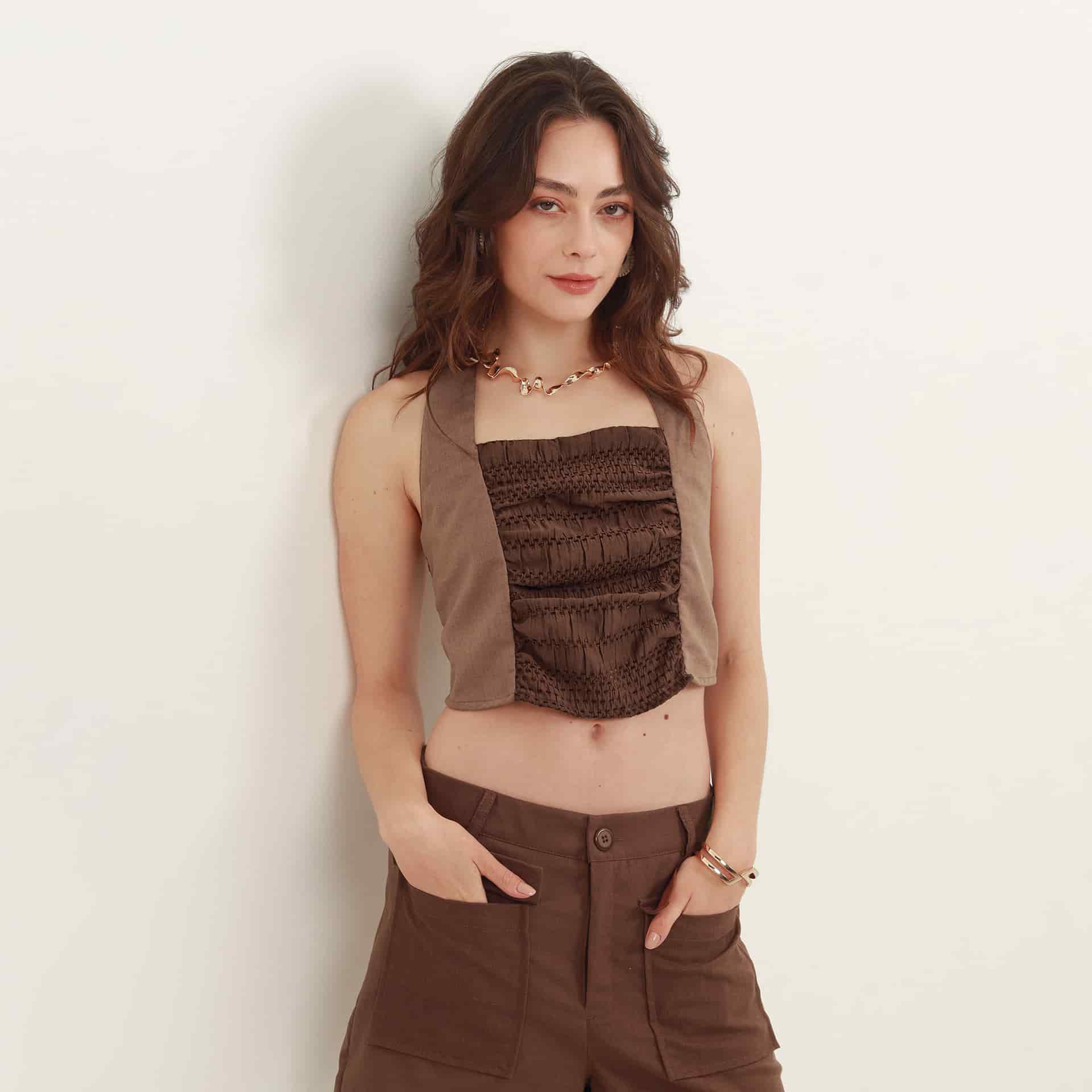 Blusa cuello recto manga sisa con lazo en cuello - miniatura 1
