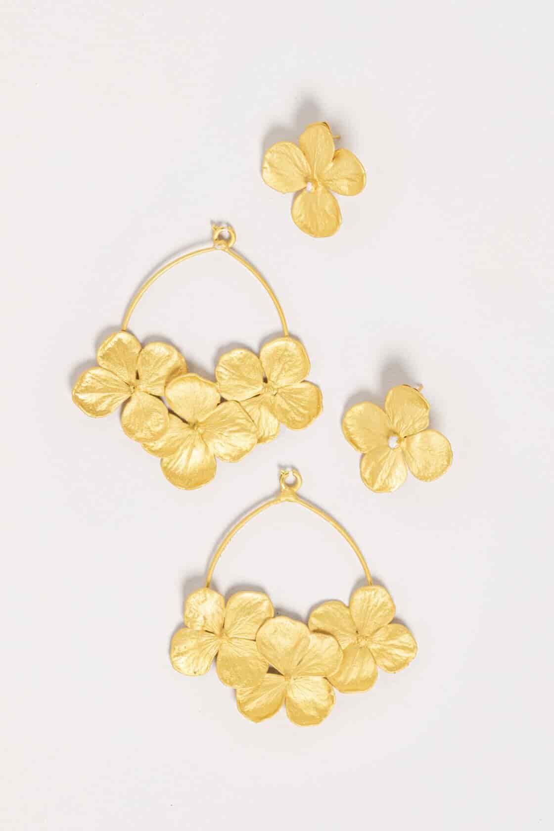 ARETES HYDRANGEA CON PERLAS - REMOVIBLE - miniatura 4