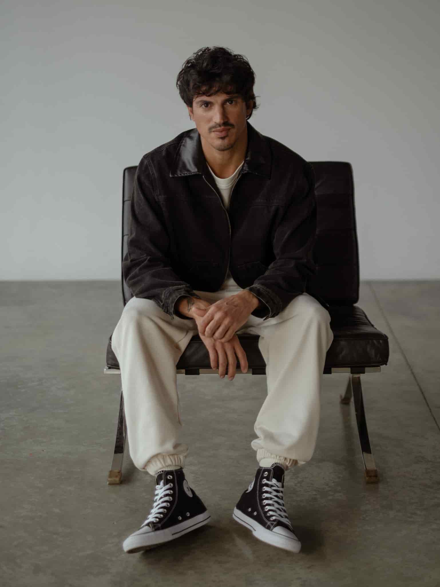 MEN MINIMAL JOGGER - CREAMY - miniatura 16