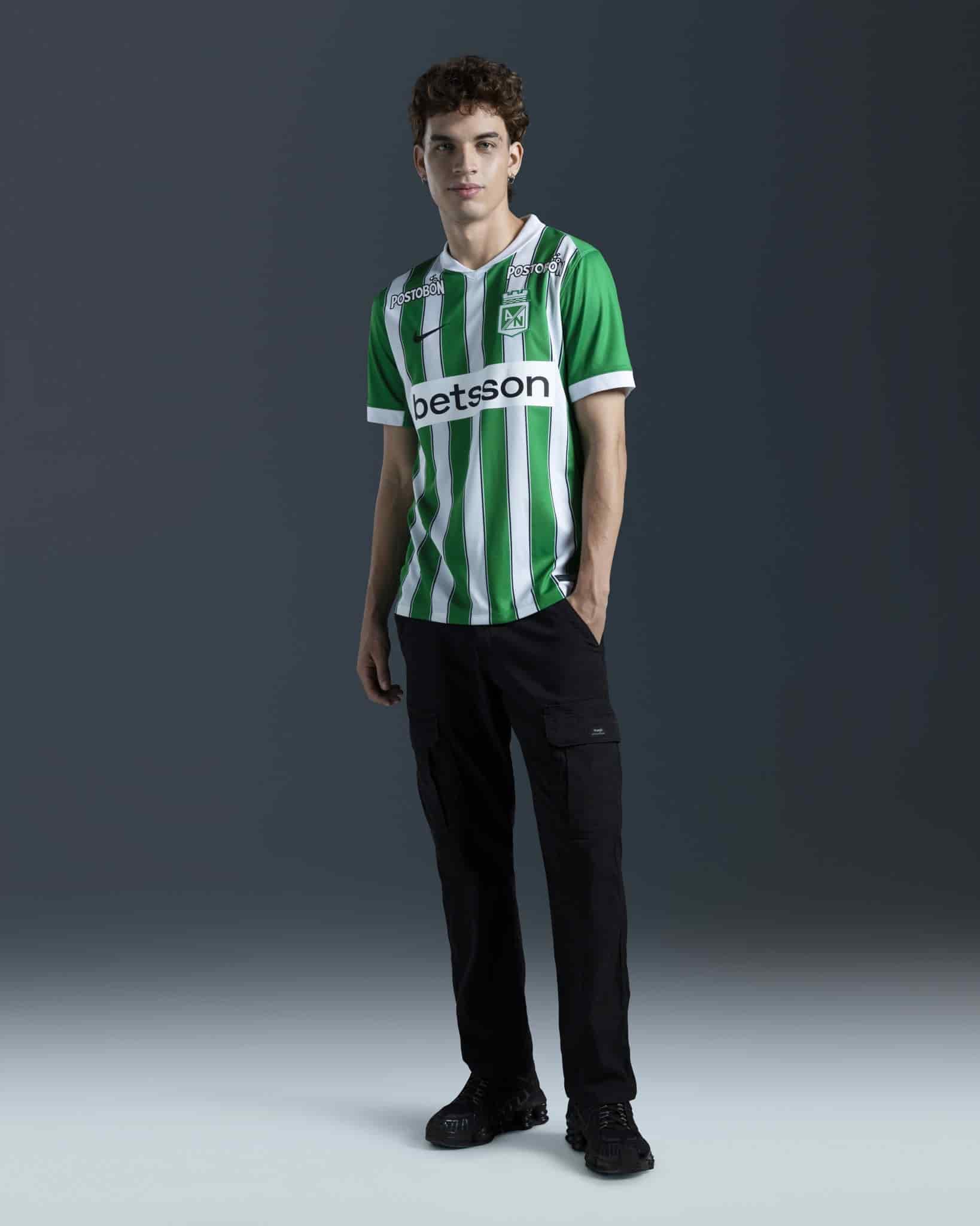 CAMISETA LOCAL HOMBRE NIKE 2026 - miniatura 2