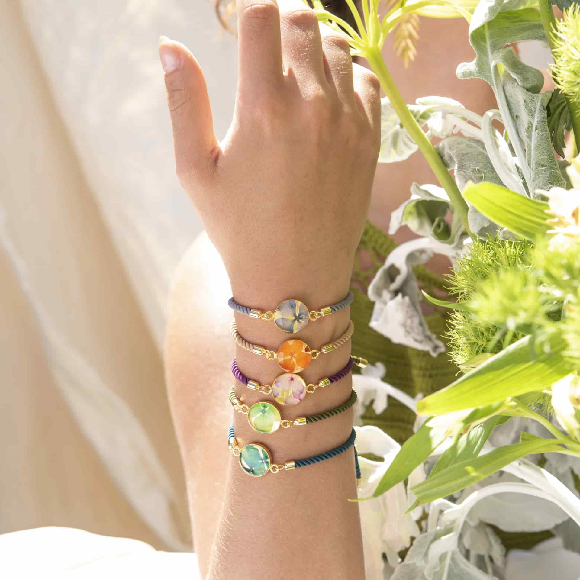 Pulsera cordón sencilla - miniatura 1