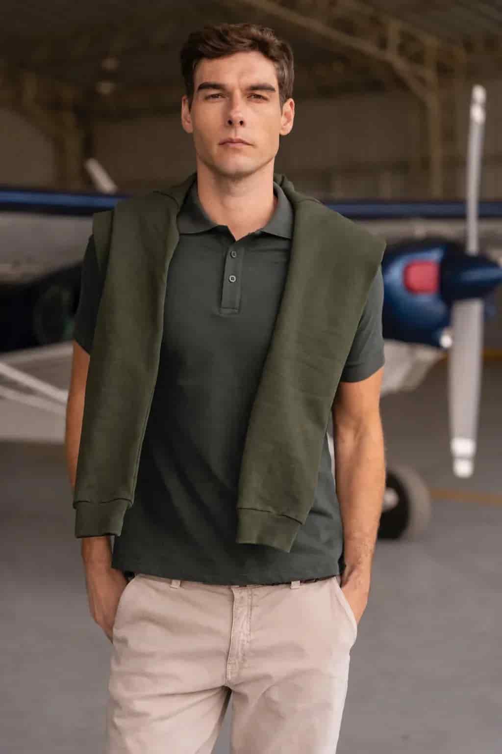 Camiseta Polo Basic Hombre Verde Militar - miniatura 3
