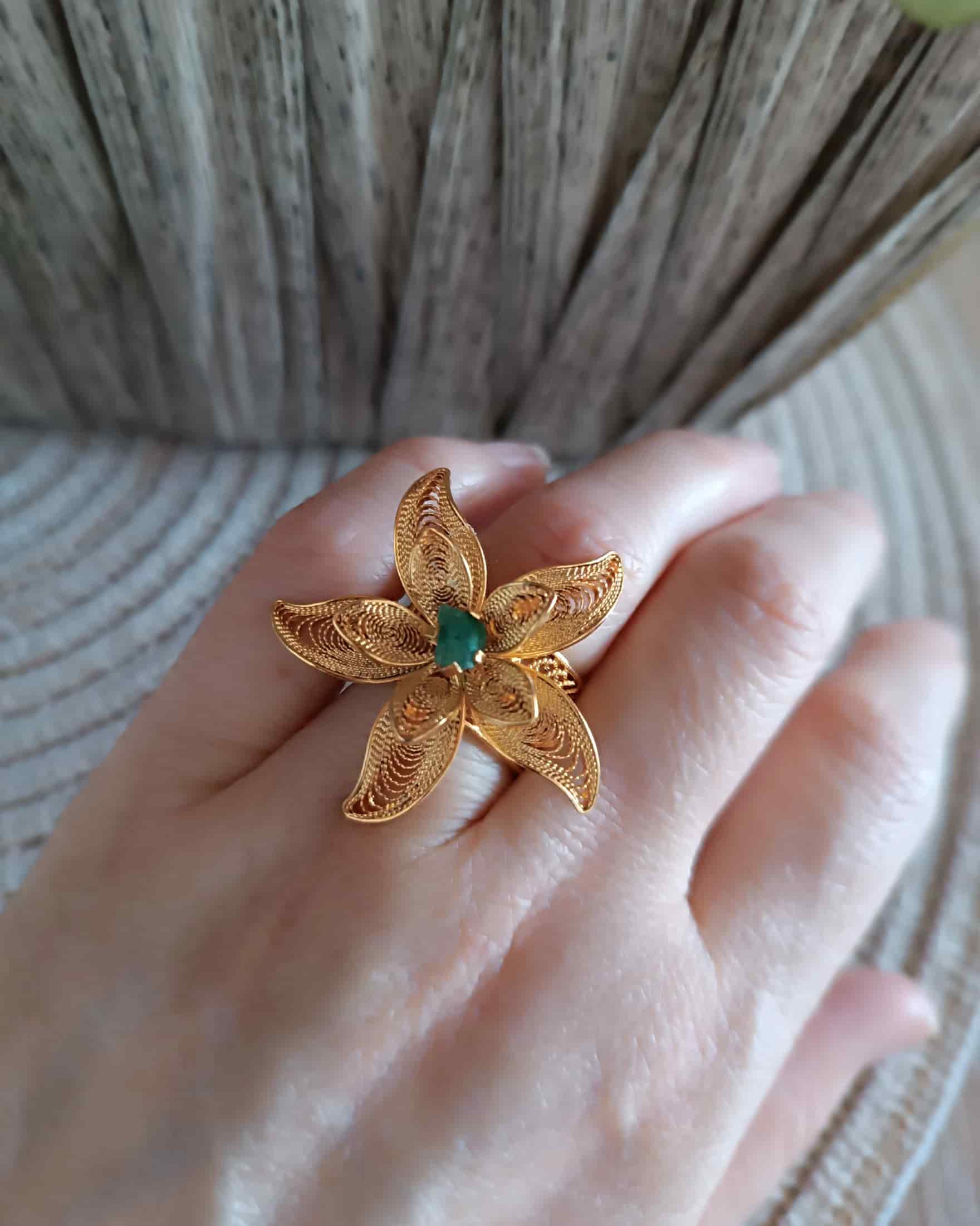 Anillo maxi en filigrana con esmeralda Andrea - miniatura 6